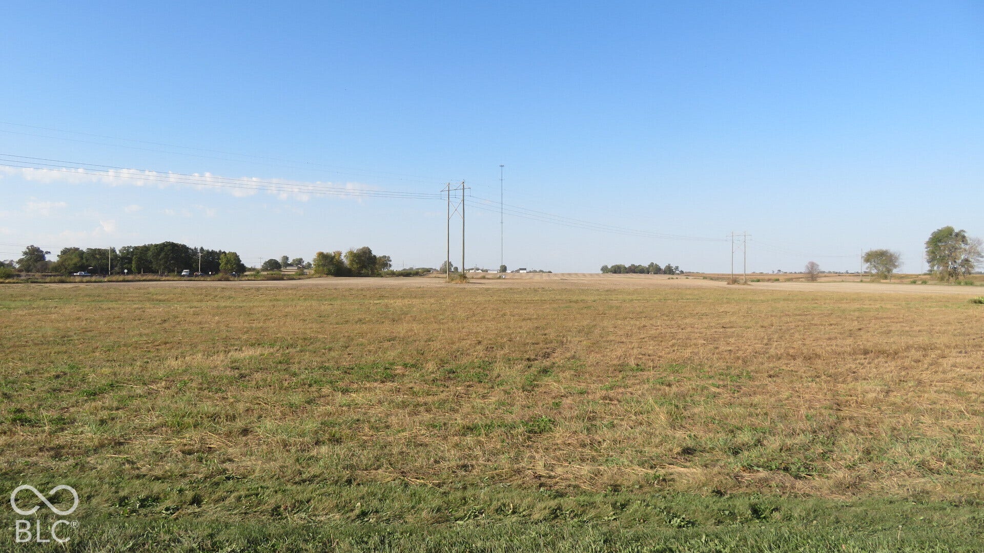 700 E North Road, Crawfordsville, IN 47933