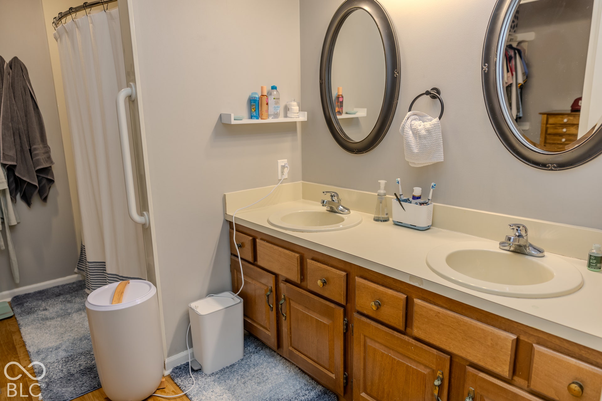 7656 Wickfield Way, Indianapolis, IN 46256 Bathroom