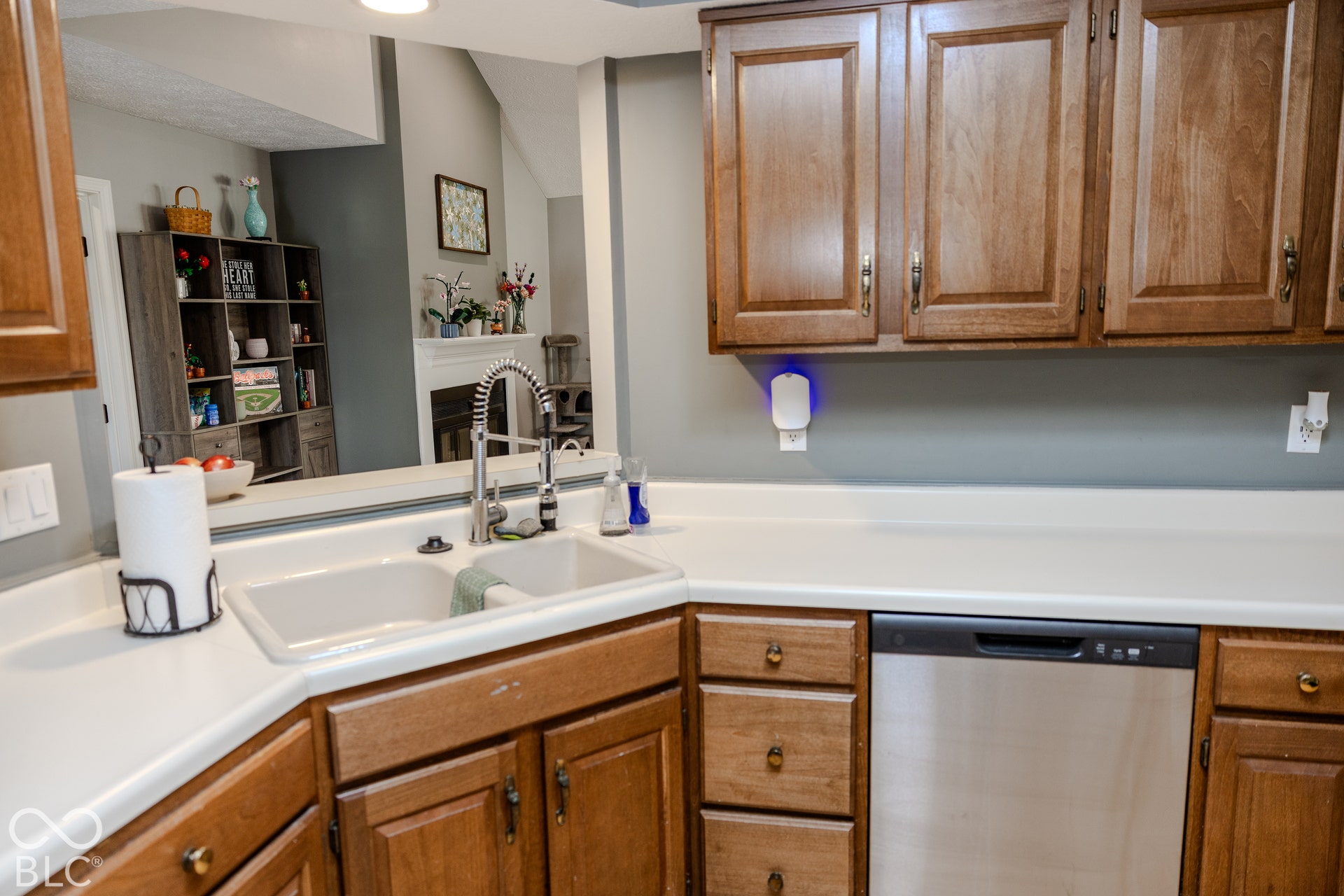 7656 Wickfield Way, Indianapolis, IN 46256 7656 Wickfield Way, Indianapolis, IN 46256