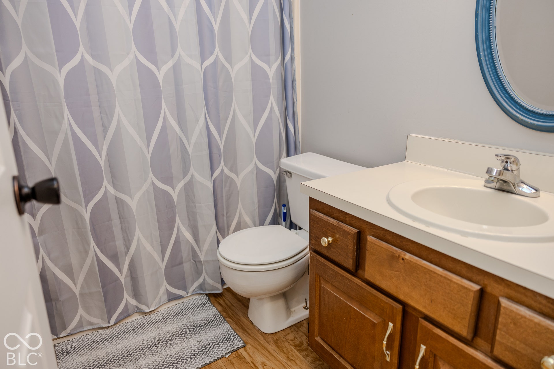 7656 Wickfield Way, Indianapolis, IN 46256 Bathroom