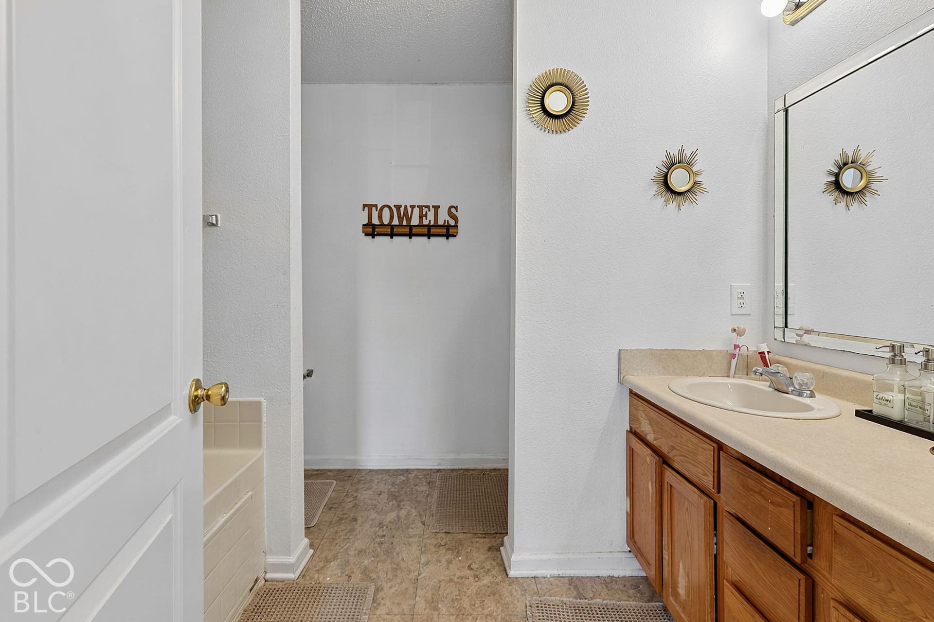 4141 Candy Apple Court, Indianapolis, IN 46235