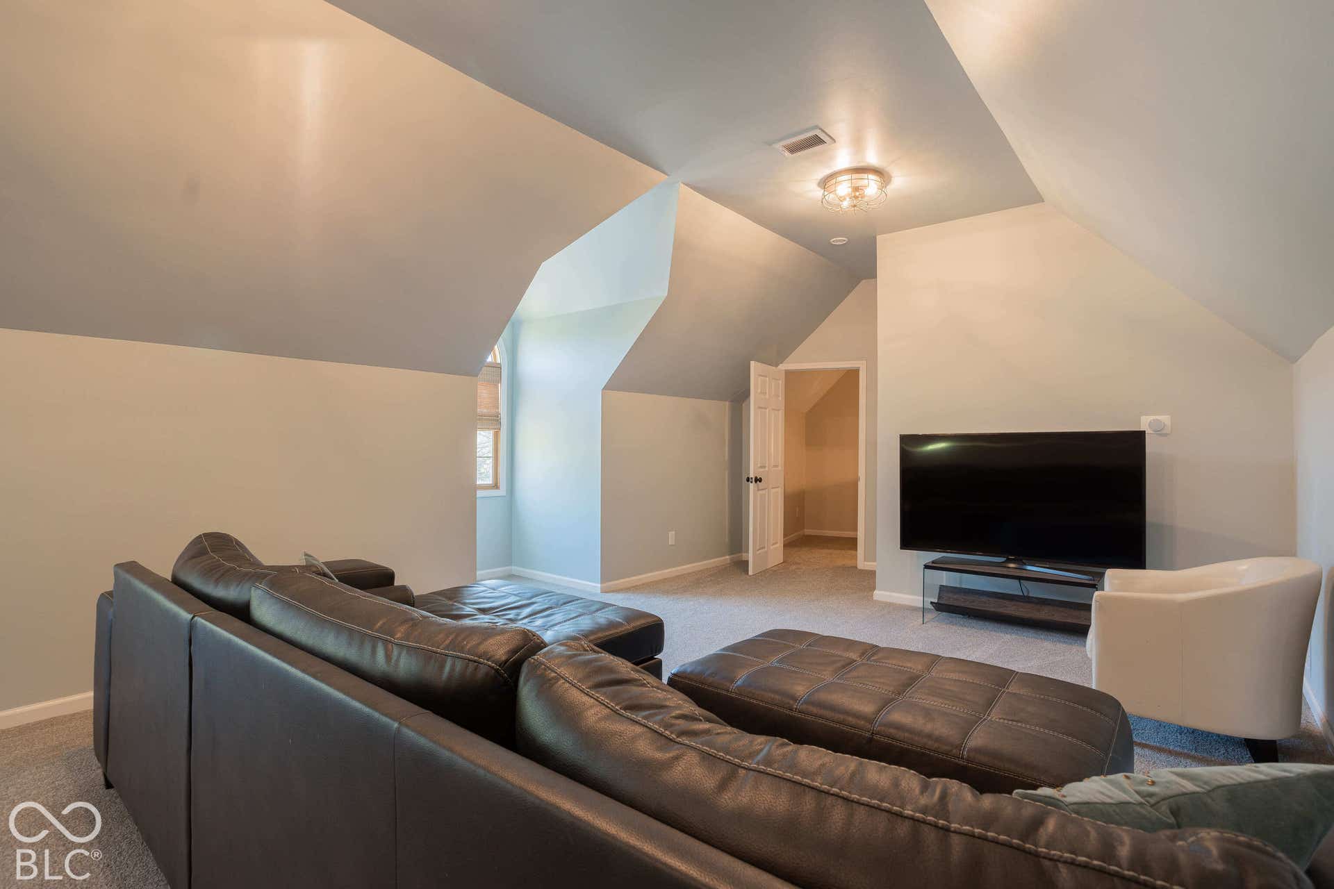 1120 Alfred Circle, Indianapolis, IN 46239
