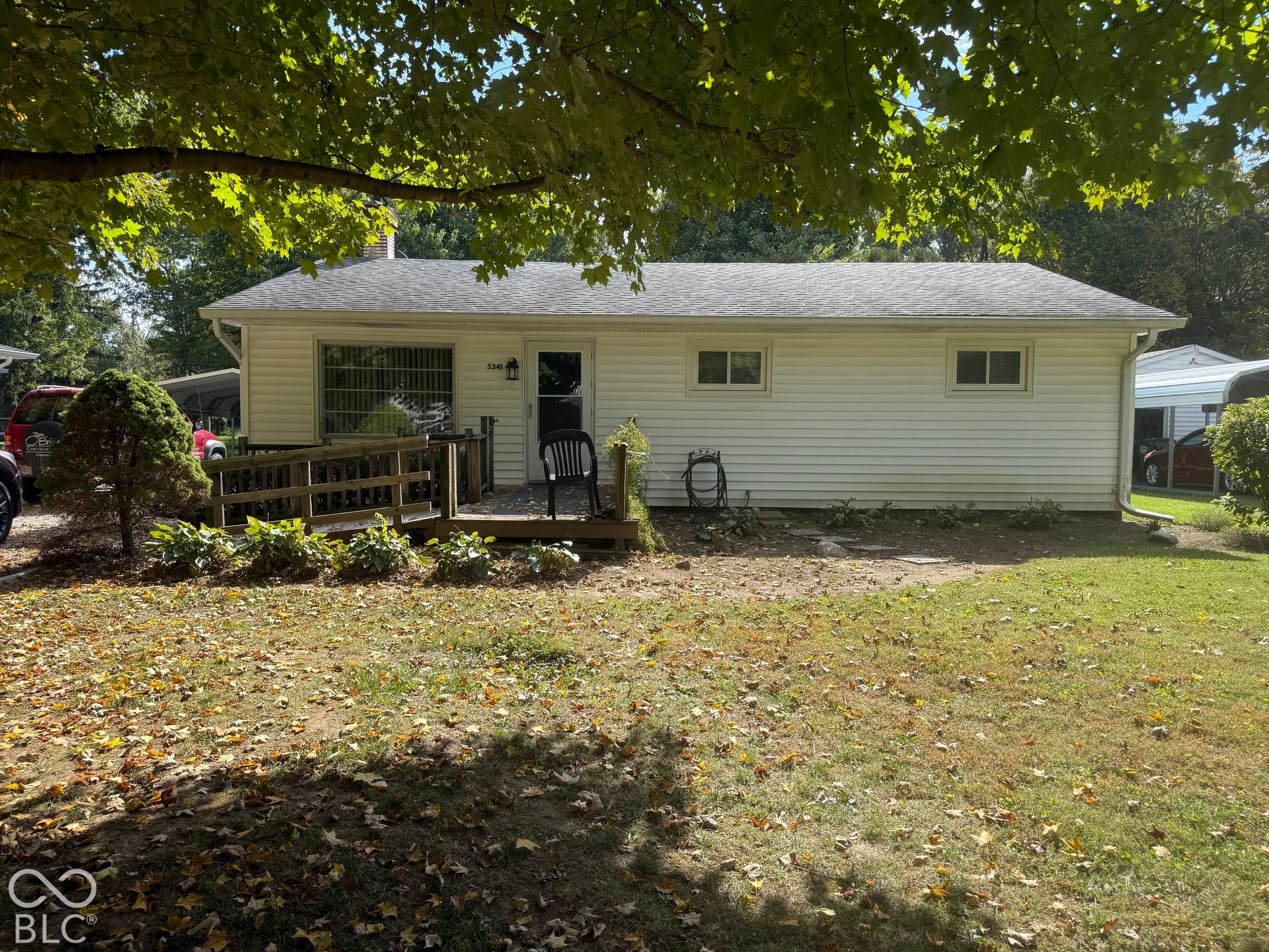 5341 White River Street, Greenwood, IN 46143