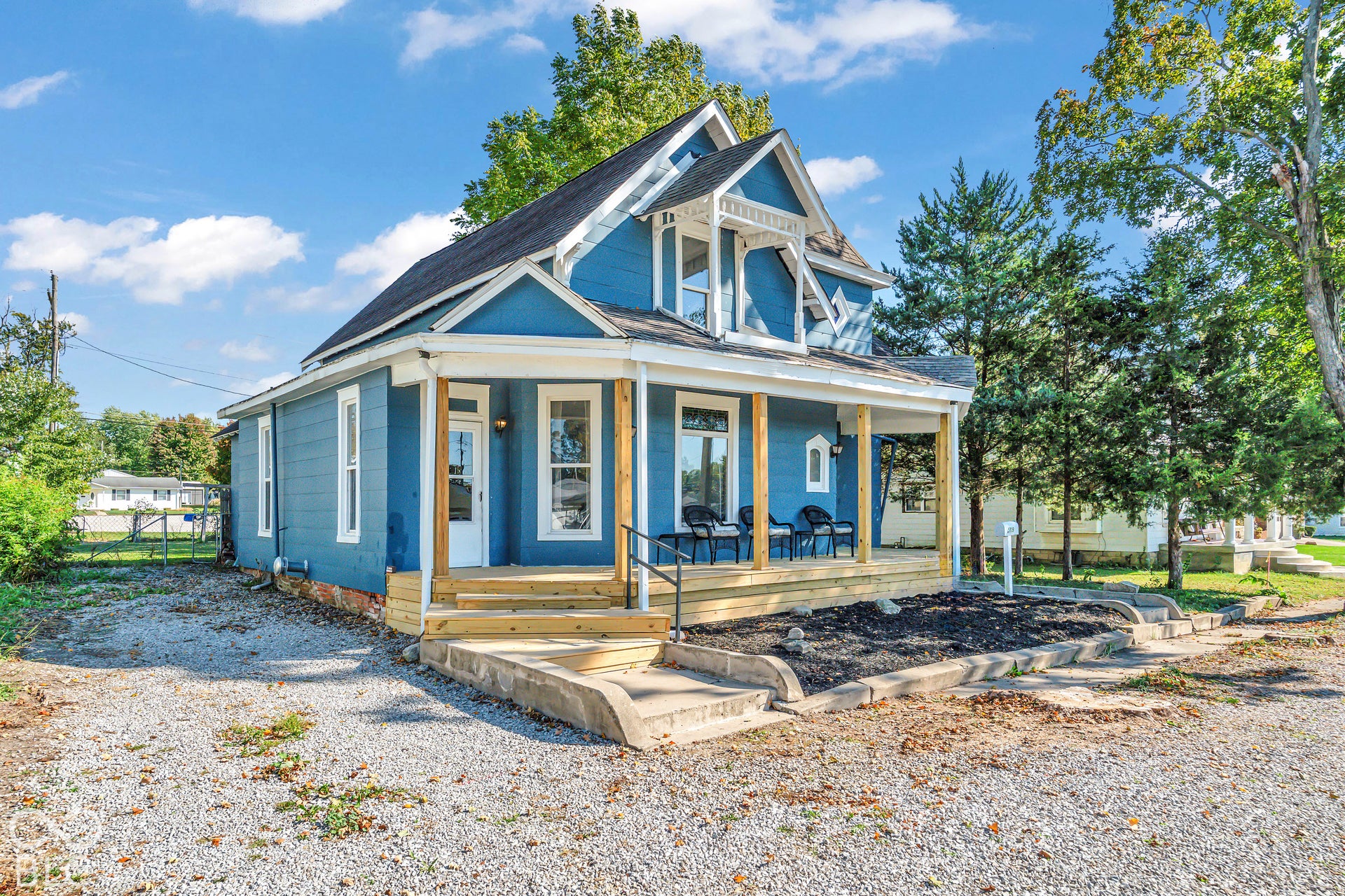 509 Walnut Street, Hope, IN 47246