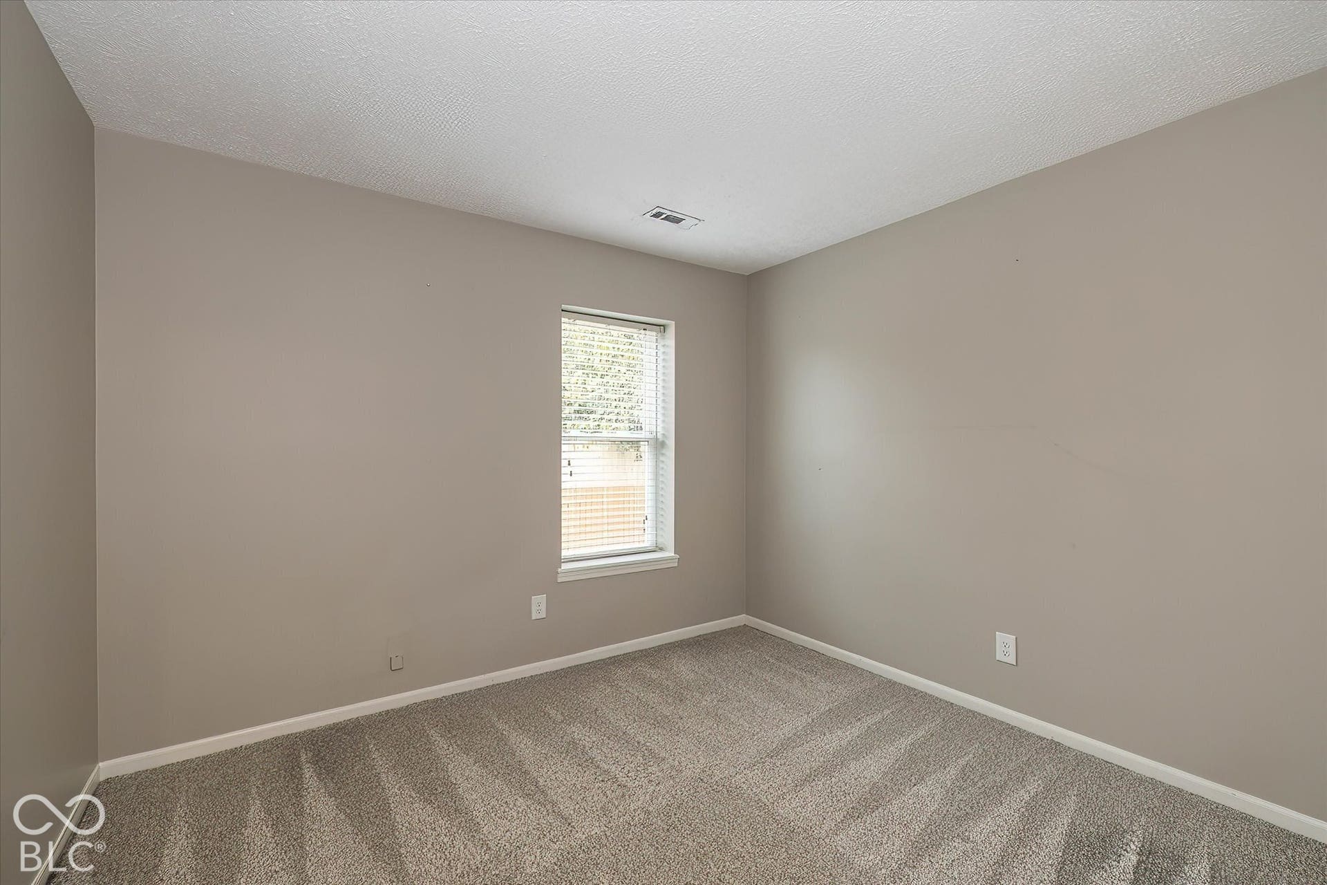 9226 Homeside Drive, Indianapolis, IN 46250
