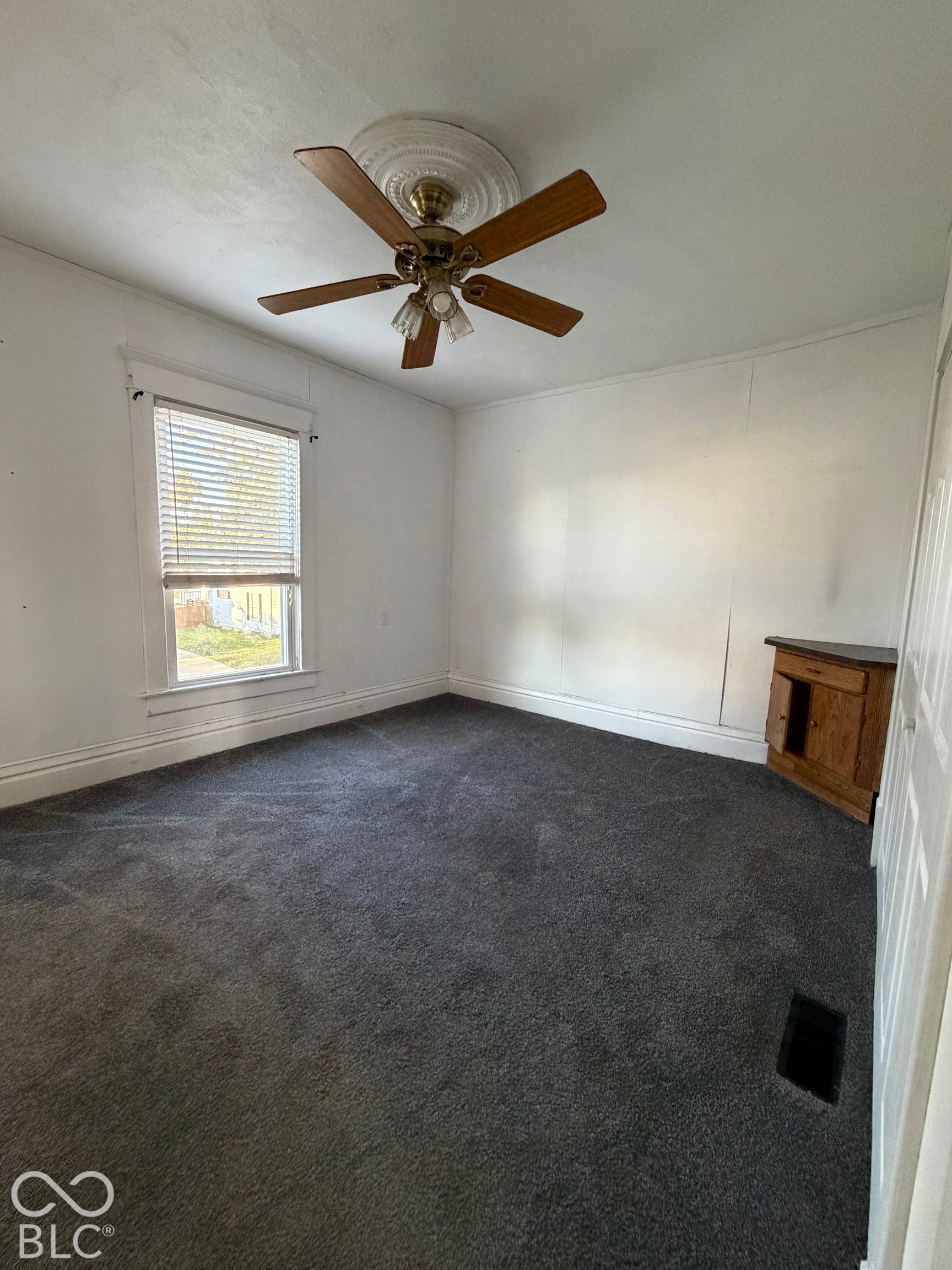 1705 S E Street, Elwood, IN 46036