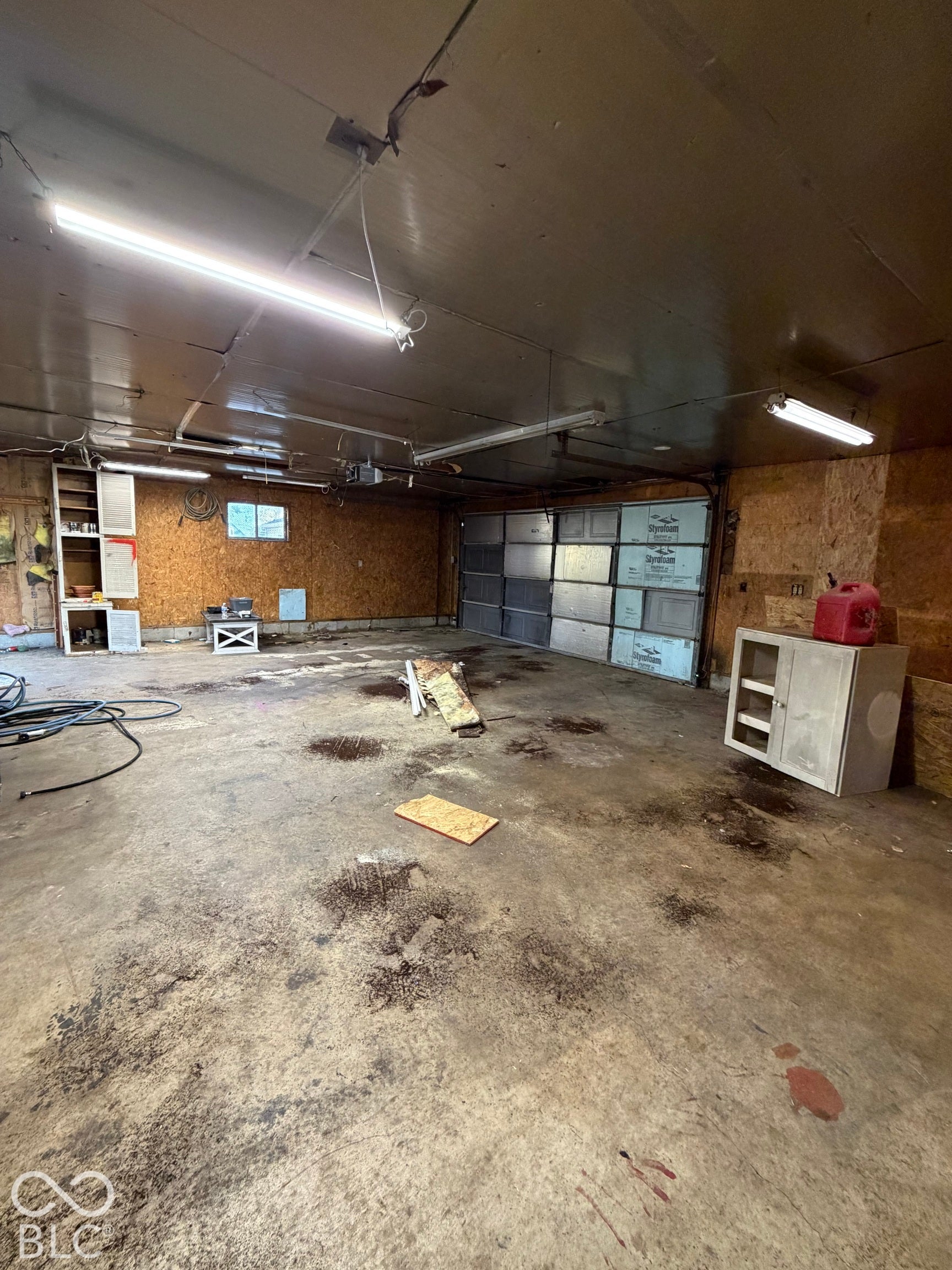 1705 S E Street, Elwood, IN 46036