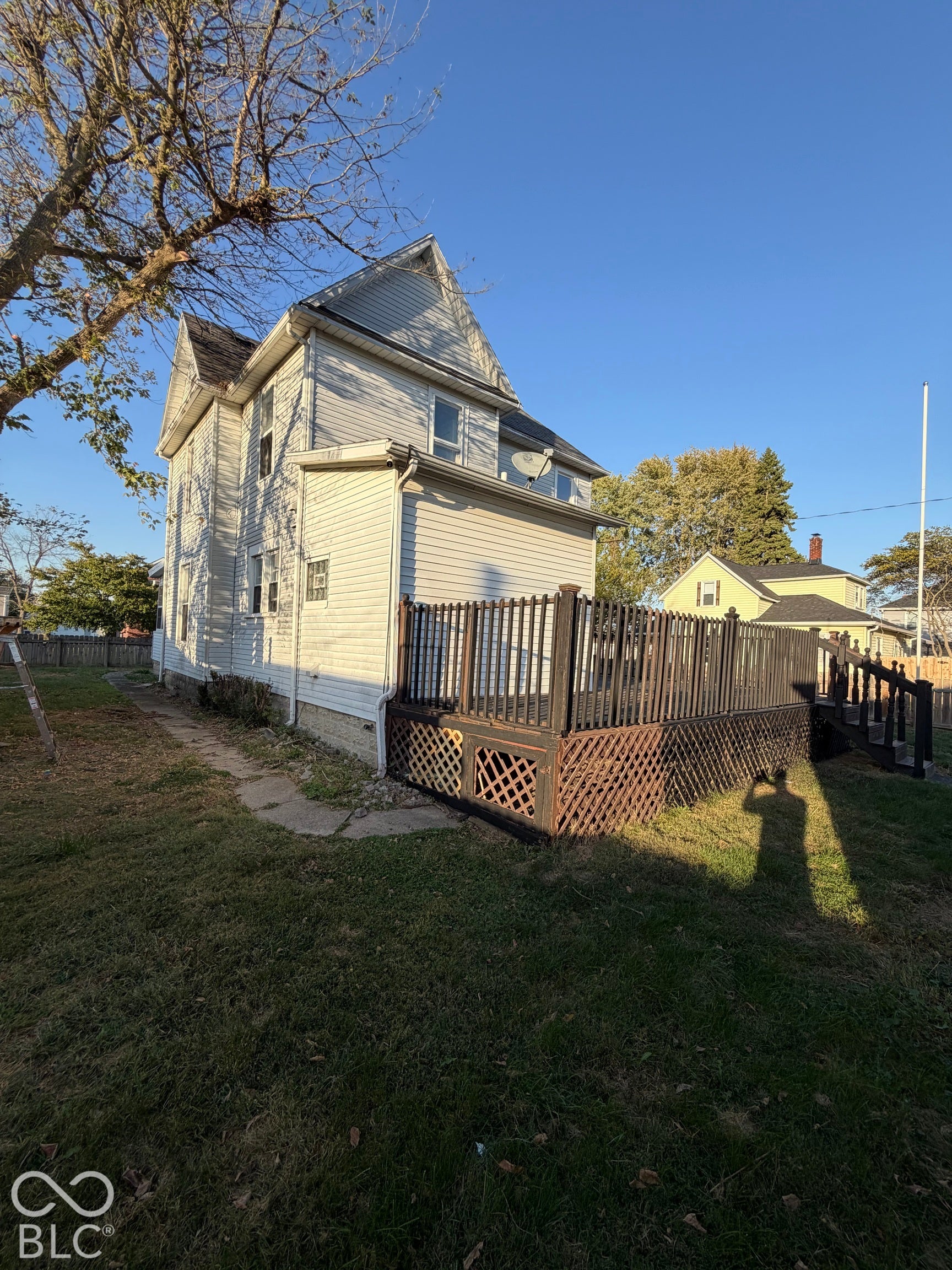 1705 S E Street, Elwood, IN 46036