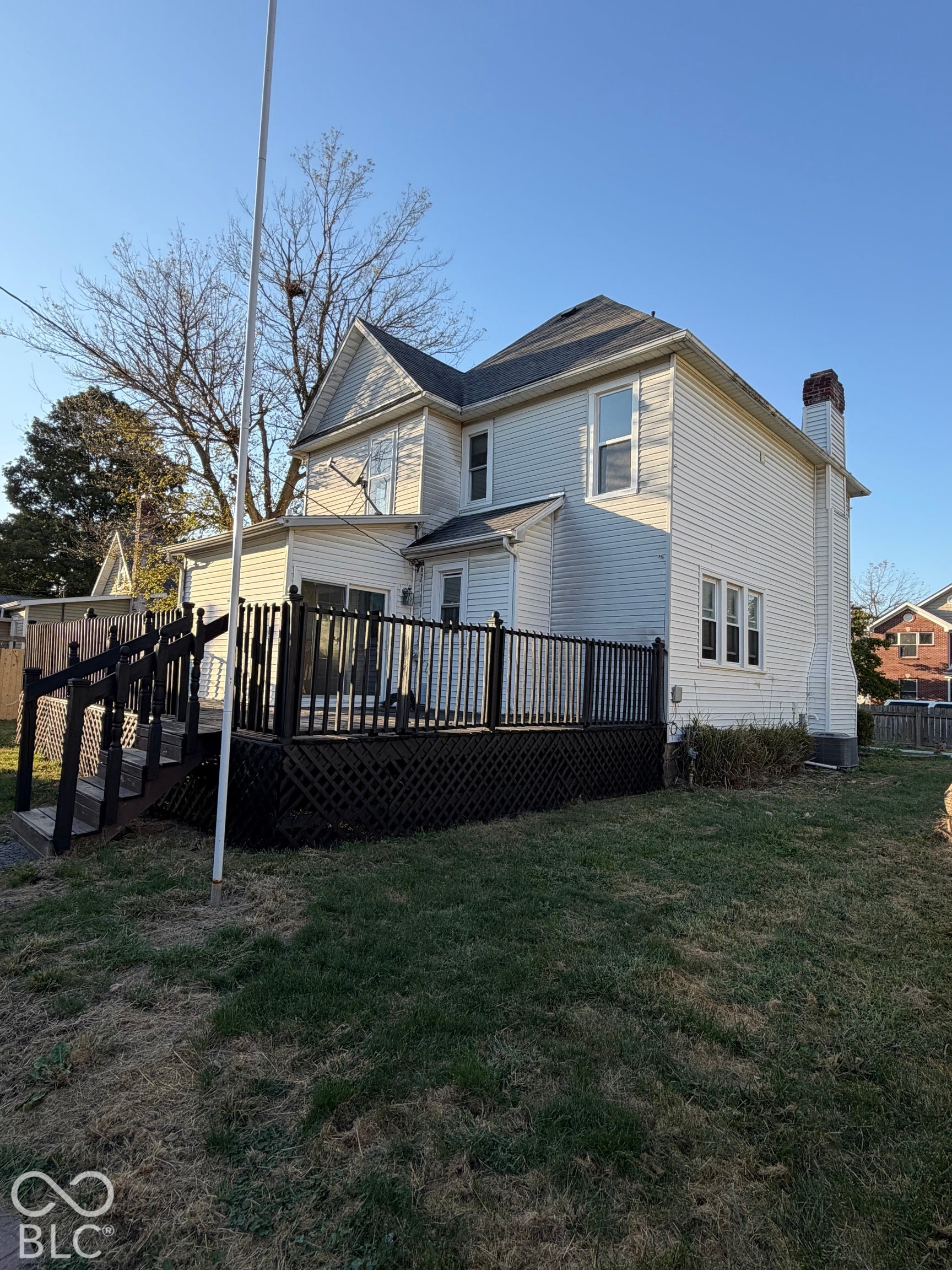1705 S E Street, Elwood, IN 46036