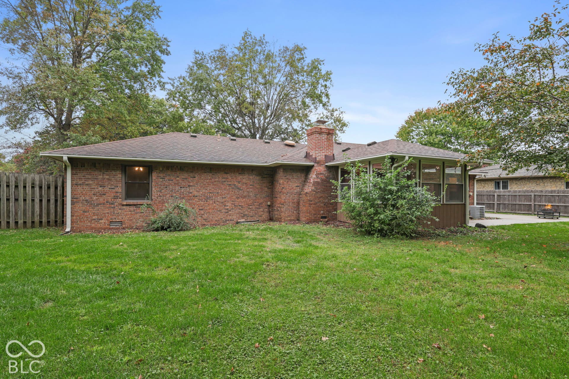 801 S Restin Road, Greenwood, IN 46142