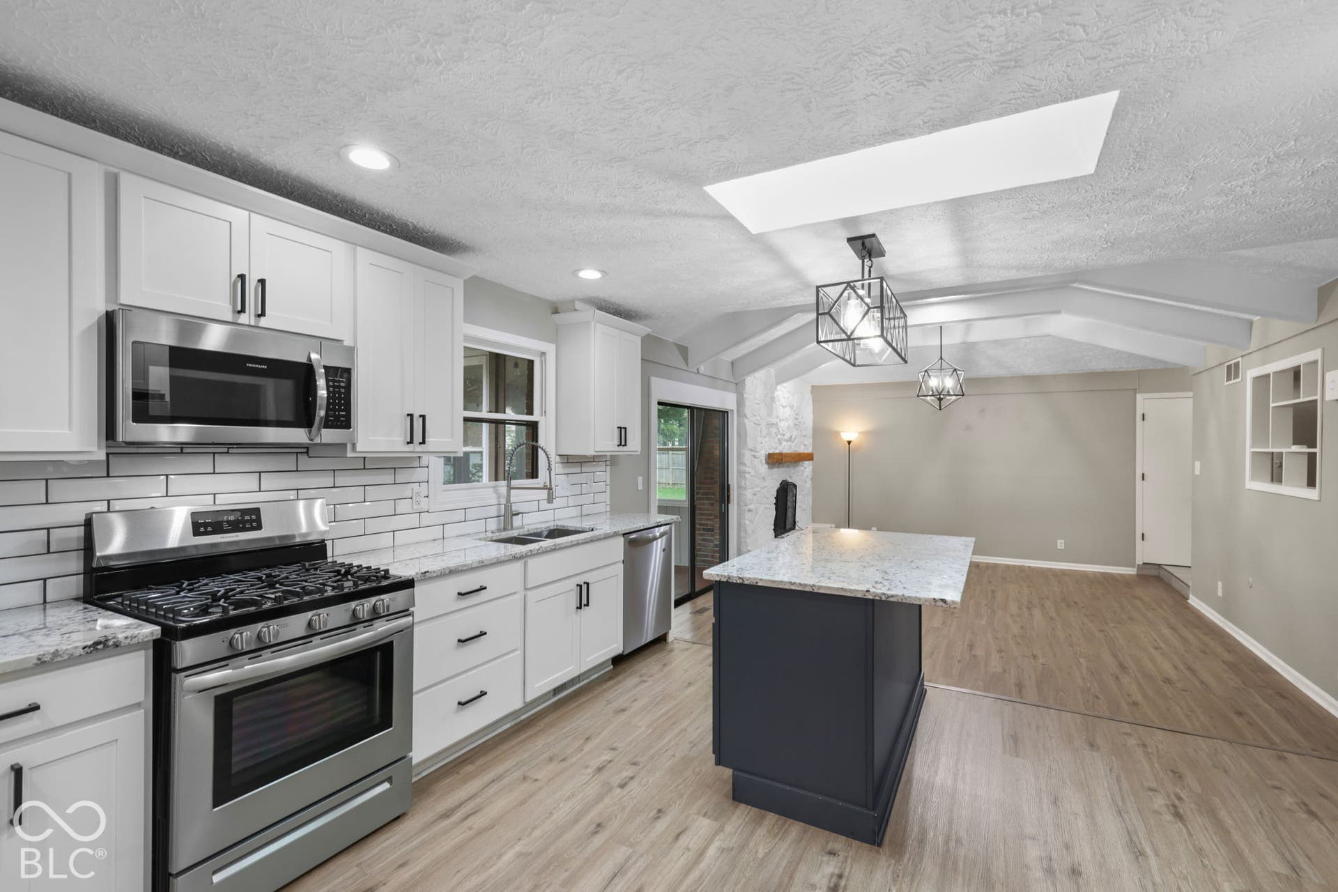 801 S Restin Road, Greenwood, IN 46142