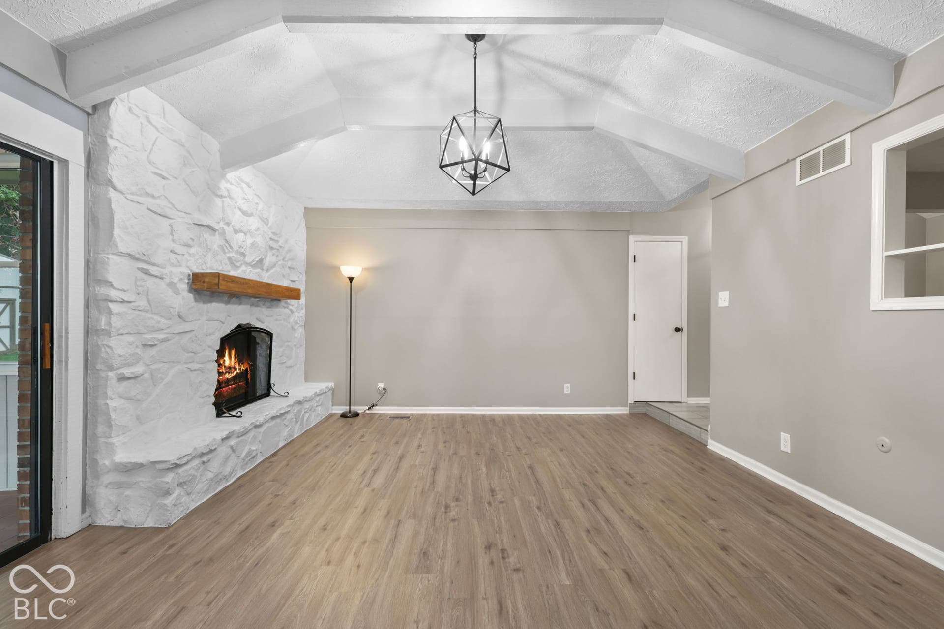 801 S Restin Road, Greenwood, IN 46142