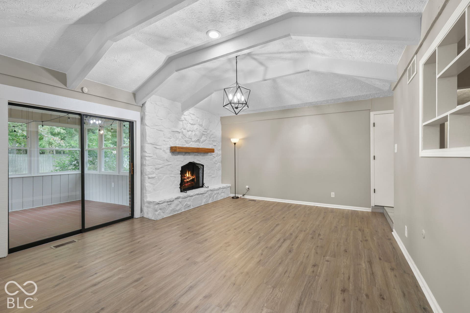 801 S Restin Road, Greenwood, IN 46142
