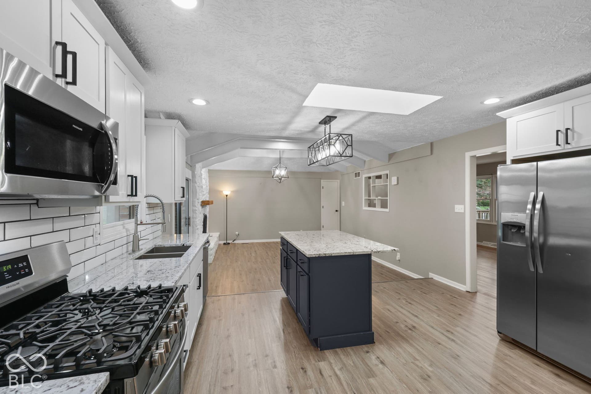 801 S Restin Road, Greenwood, IN 46142