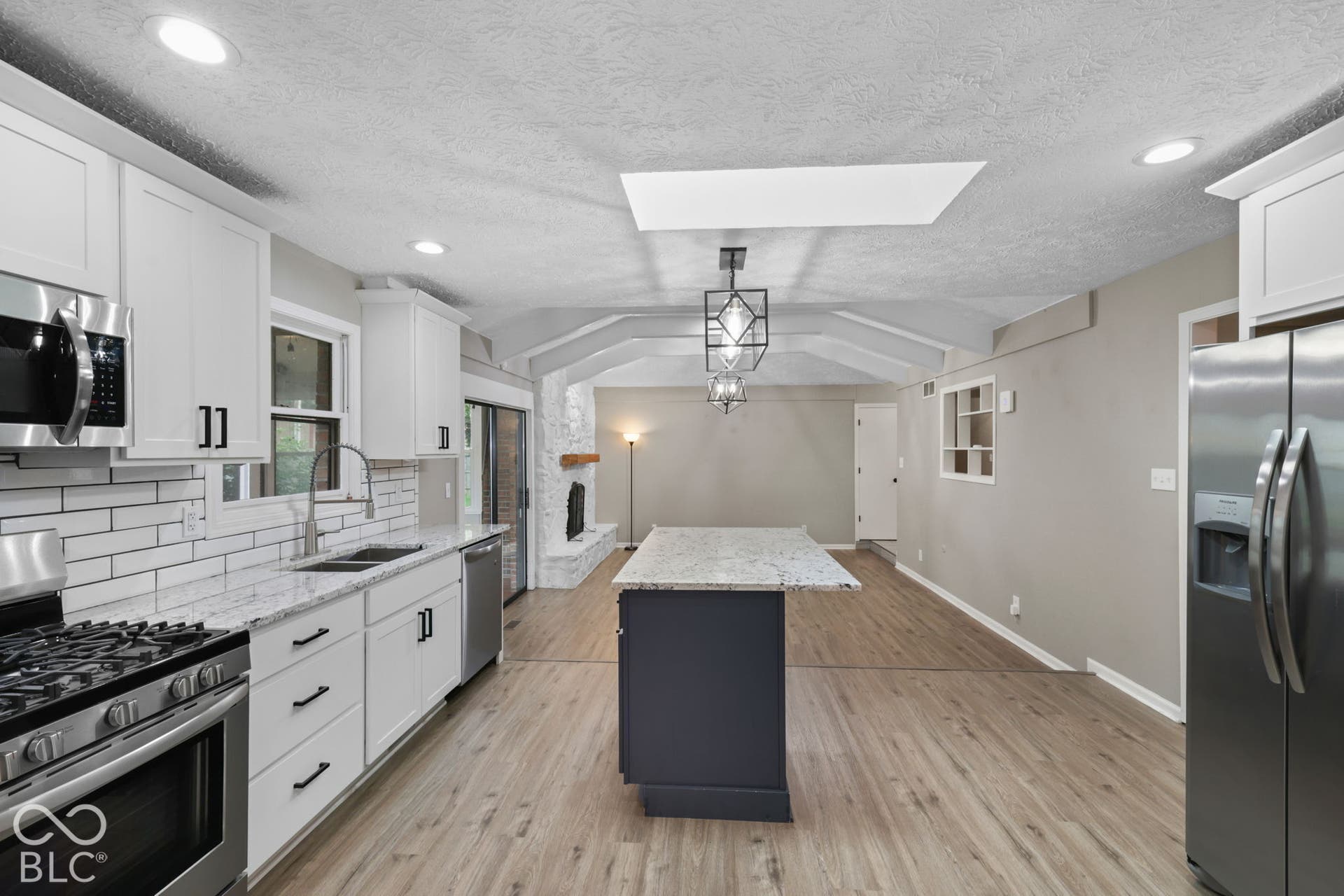 801 S Restin Road, Greenwood, IN 46142