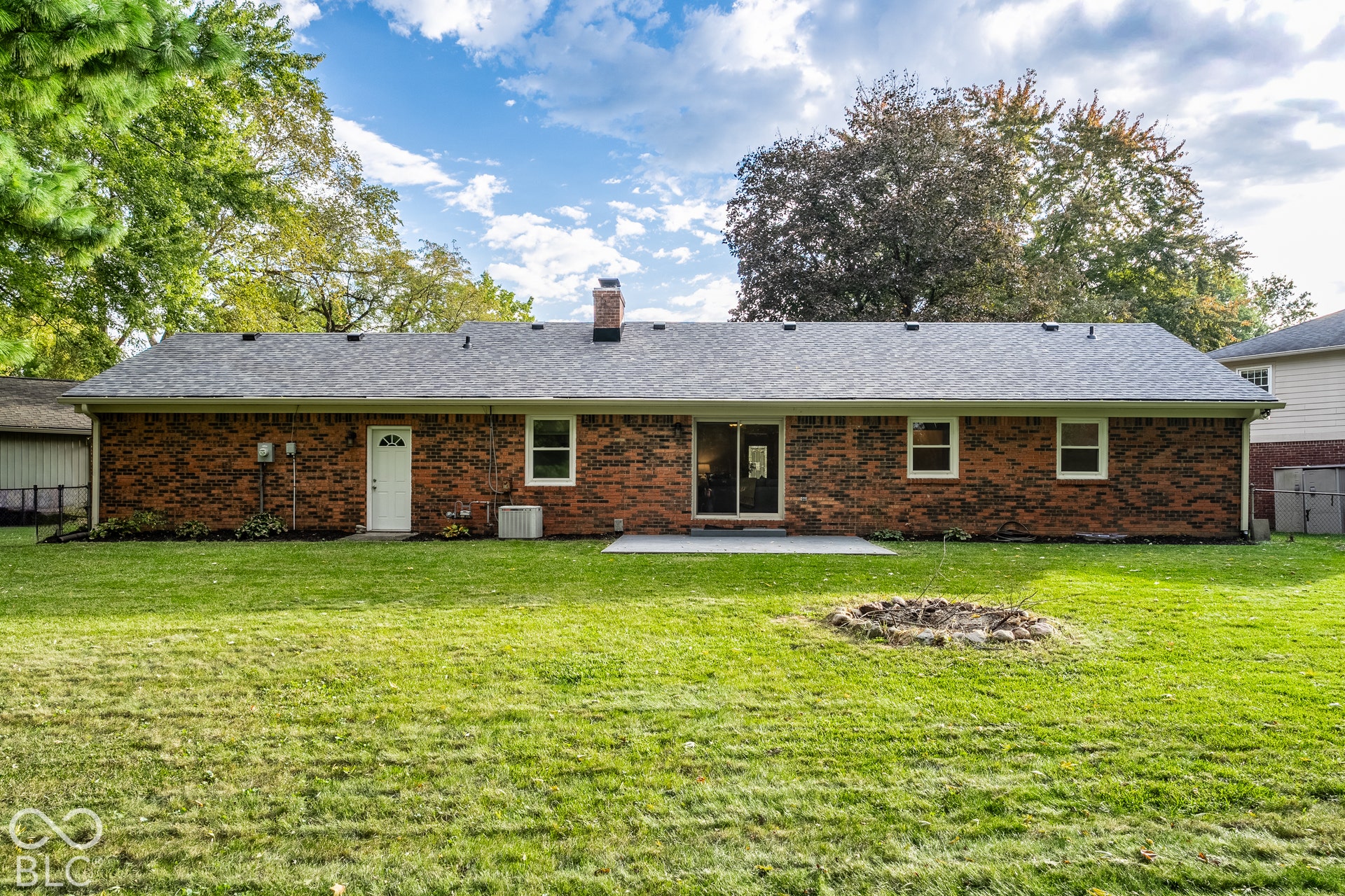 17 Green Court, Carmel, IN 46033 17 Green Court, Carmel, IN 46033
