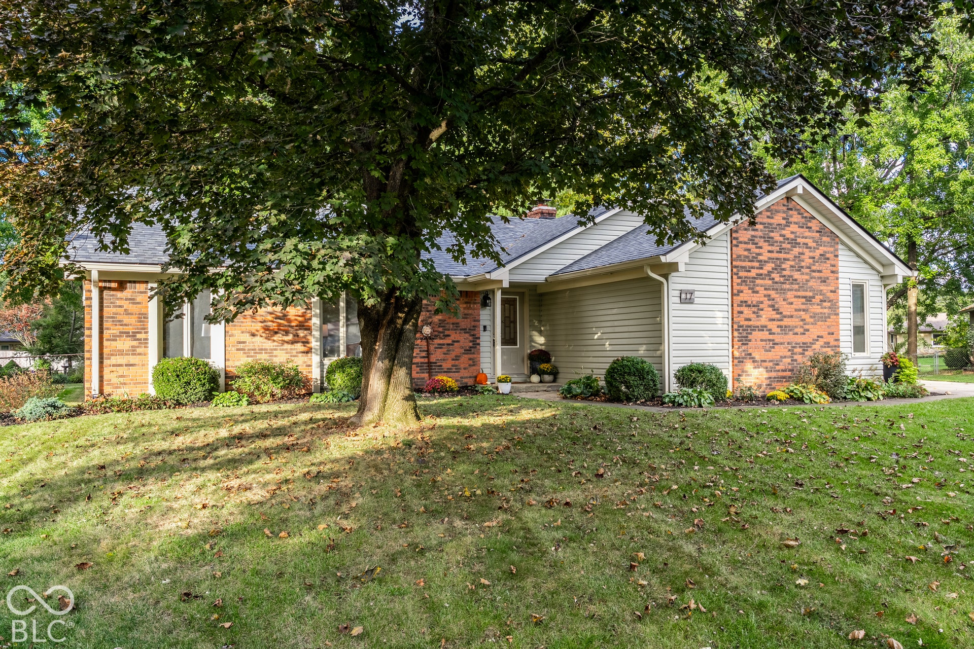 17 Green Court, Carmel, IN 46033 17 Green Court, Carmel, IN 46033