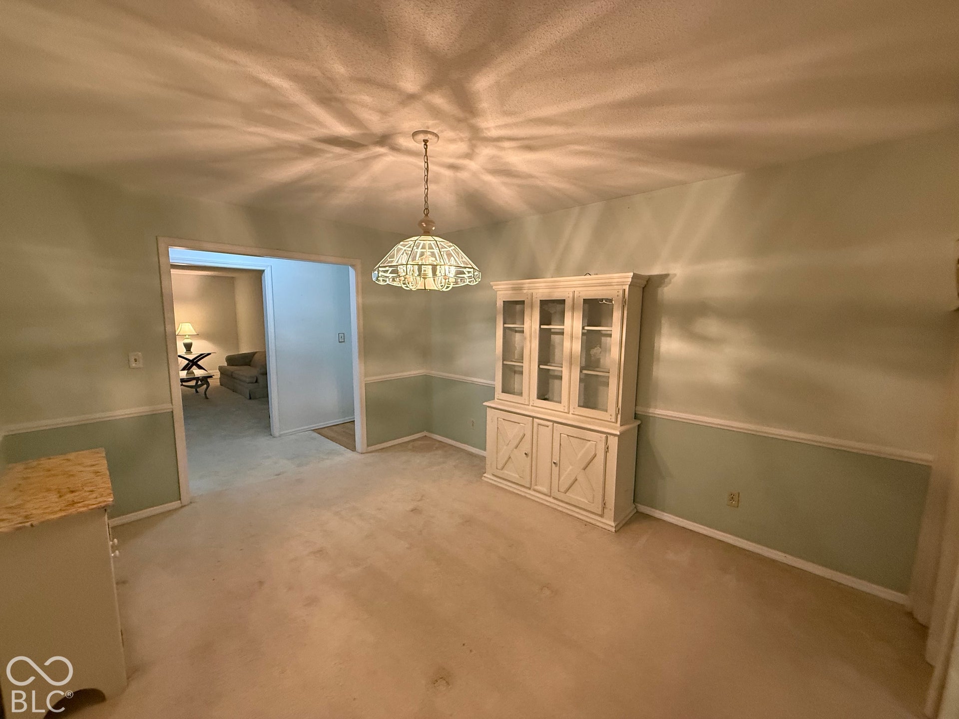 6414 Park Central Way, Indianapolis, IN 46260