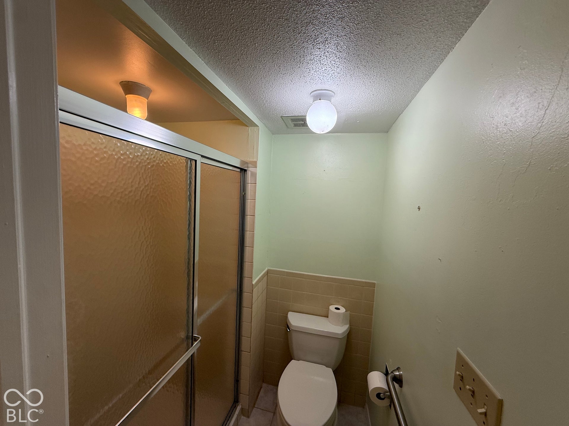 6414 Park Central Way, Indianapolis, IN 46260
