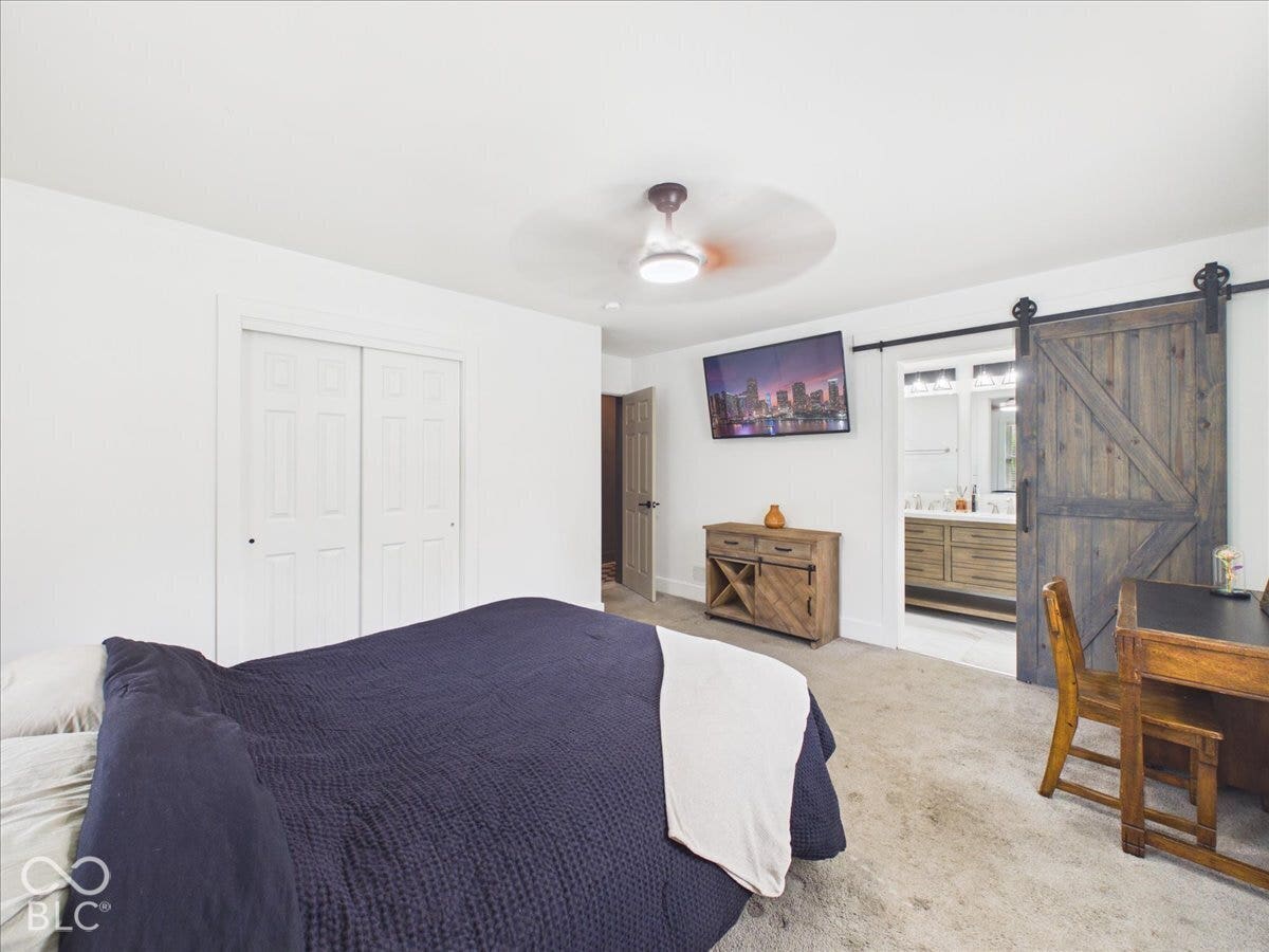 1048 Kessler Boulevard West Drive, Indianapolis, IN 46228