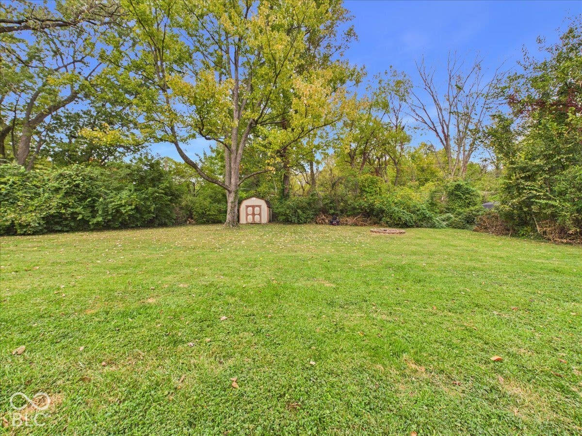 1048 Kessler Boulevard West Drive, Indianapolis, IN 46228