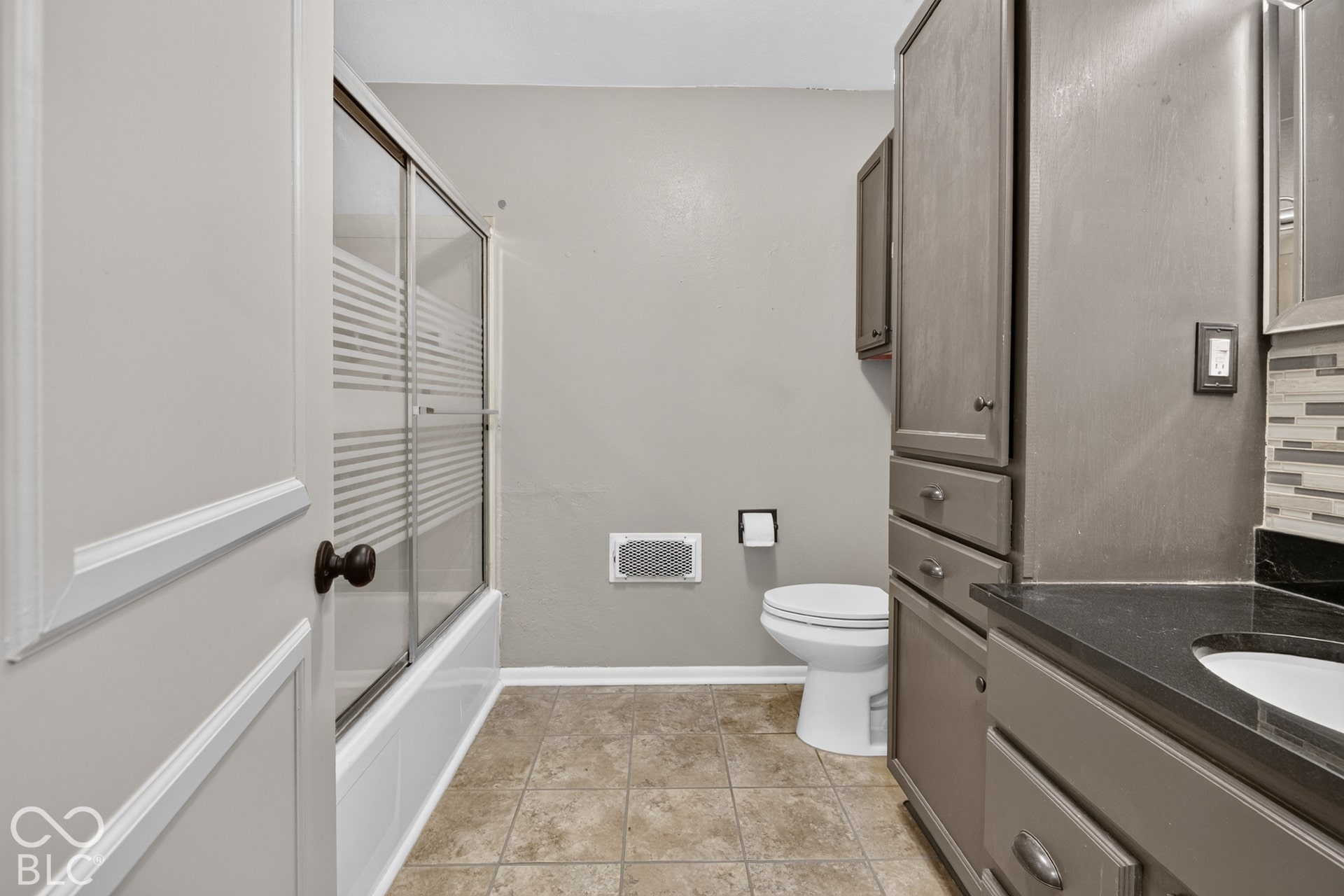 10847 E Greendale Drive, Seymour, IN 47274