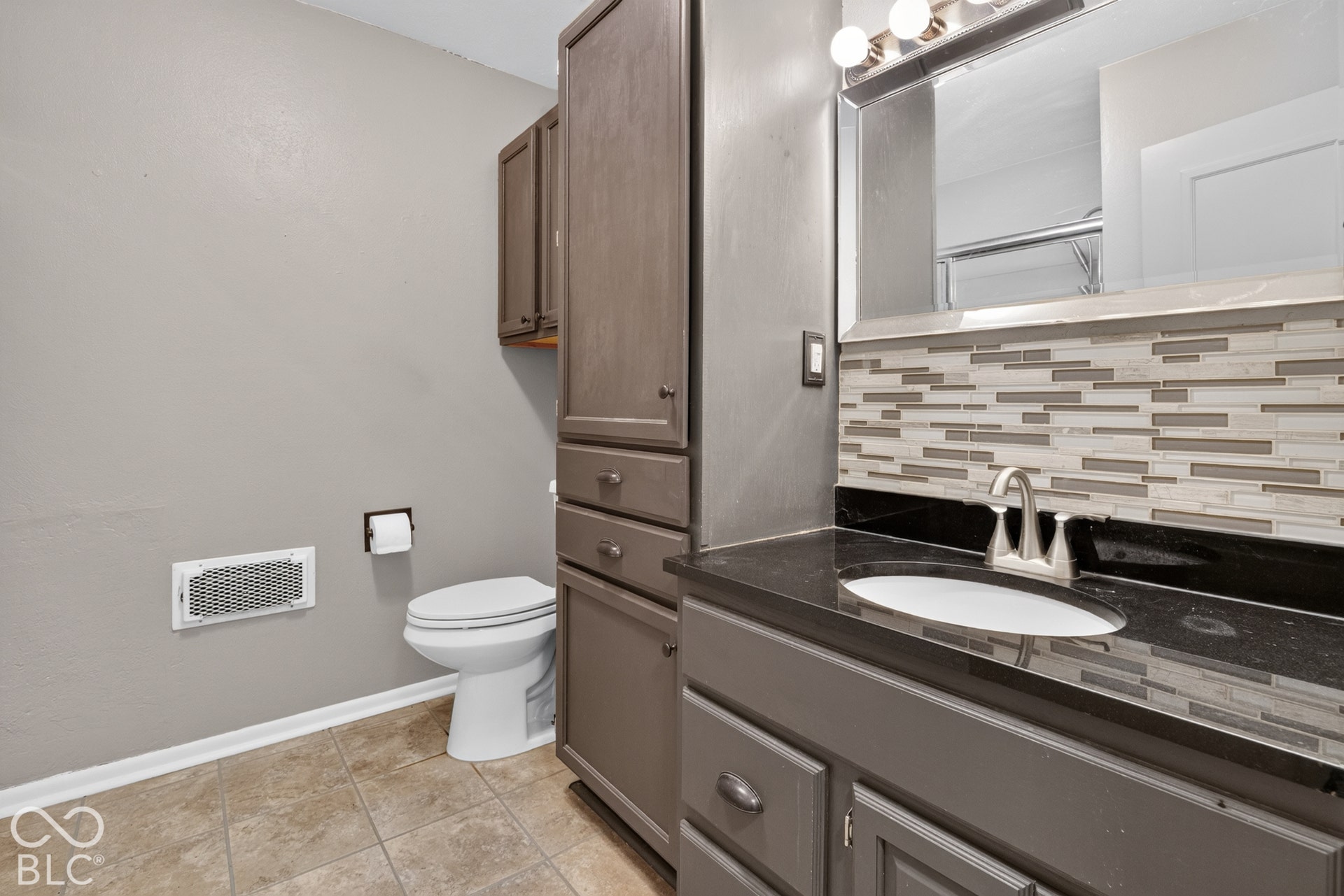10847 E Greendale Drive, Seymour, IN 47274