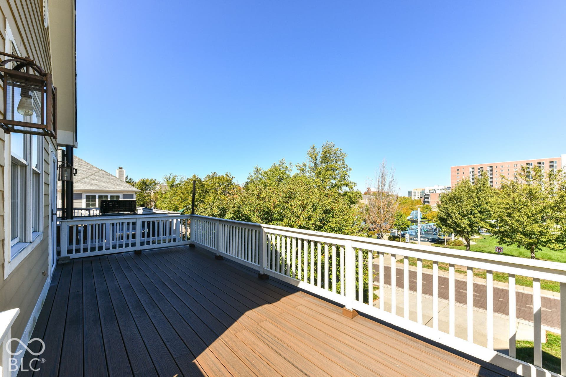 Rooftop deck attached to secondary bedroom