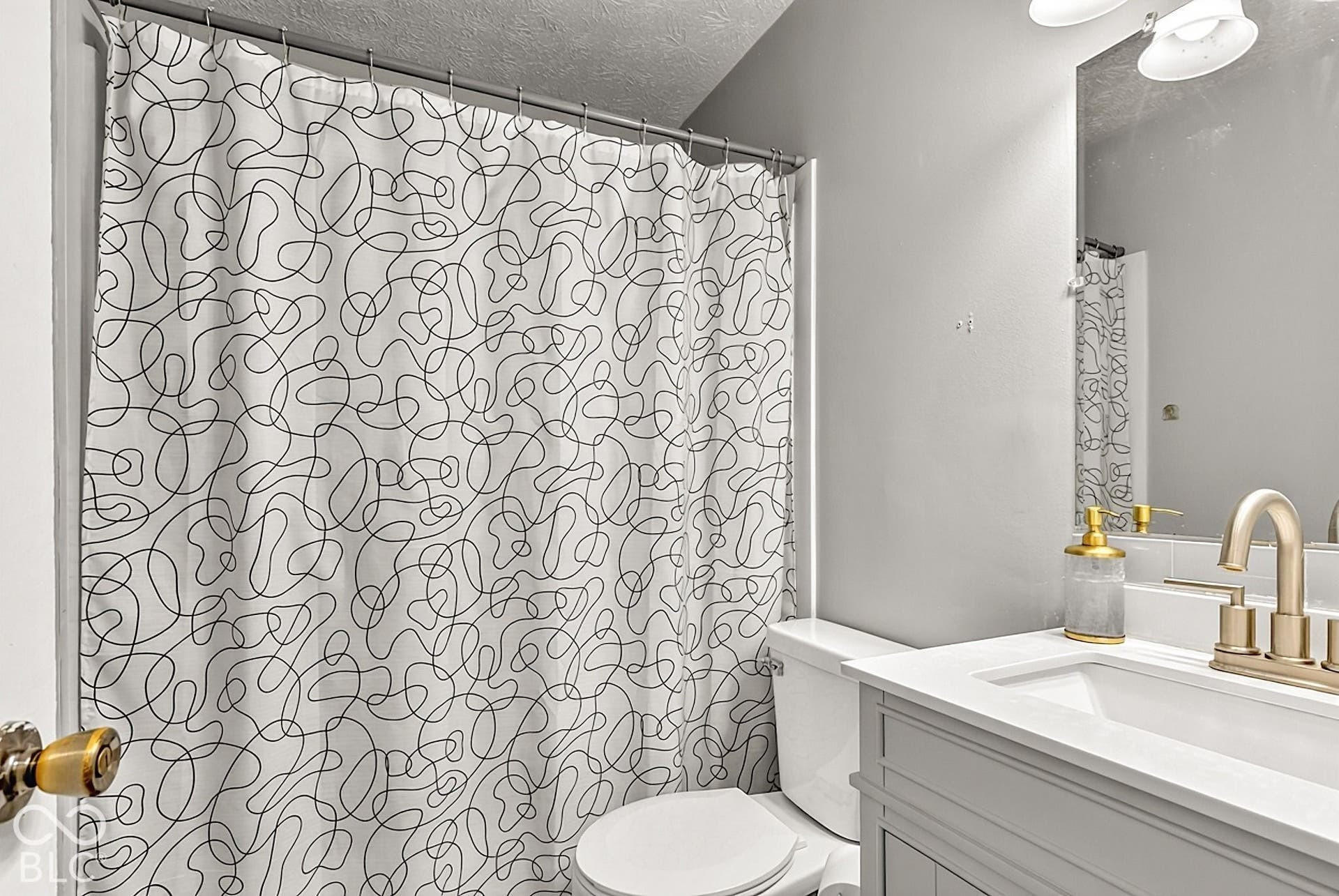 7153 N Orchard Drive, Indianapolis, IN 46236