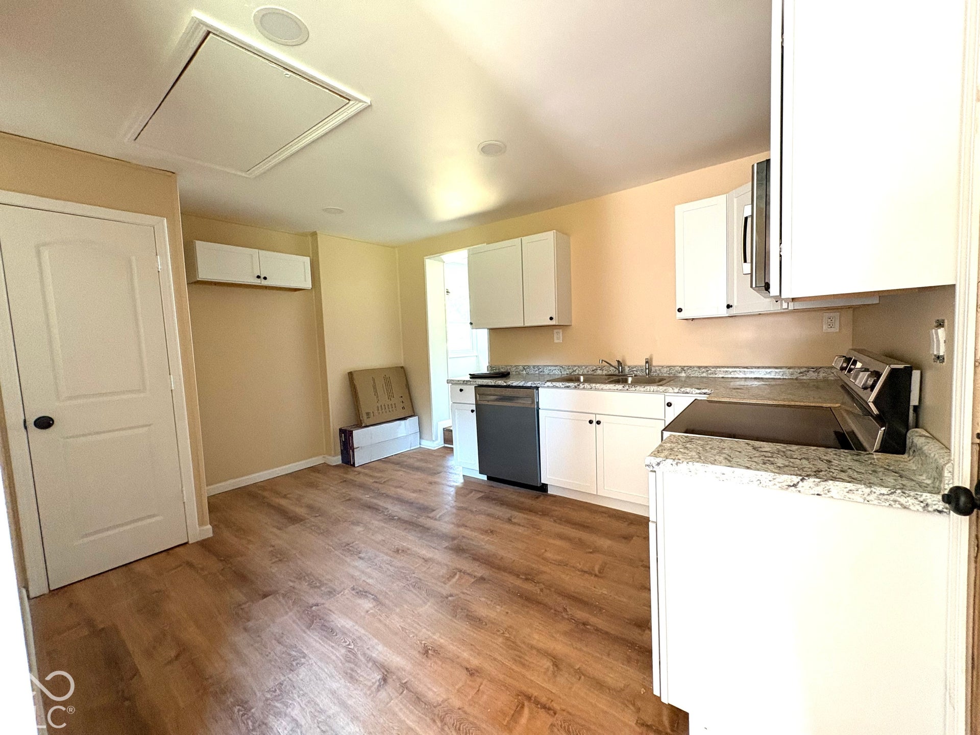 209 W Walnut Street, Waynetown, IN 47990