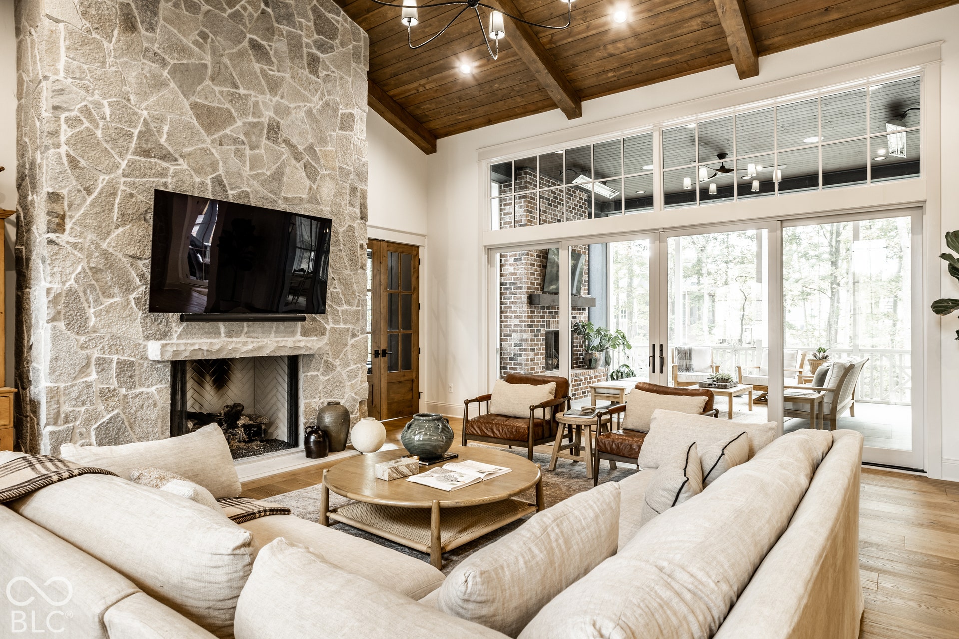 10465 Holliday Farms Boulevard, Zionsville, IN 46077