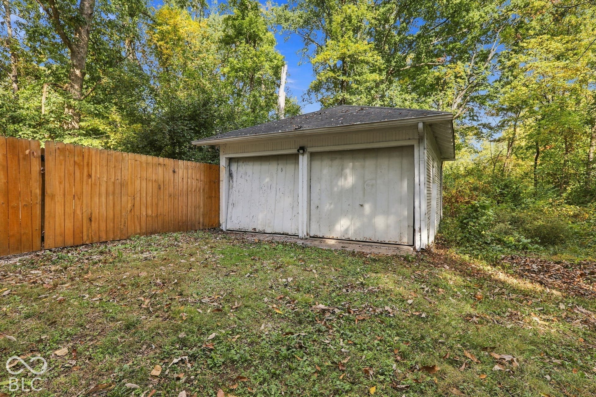 2 Car Detached Garage!