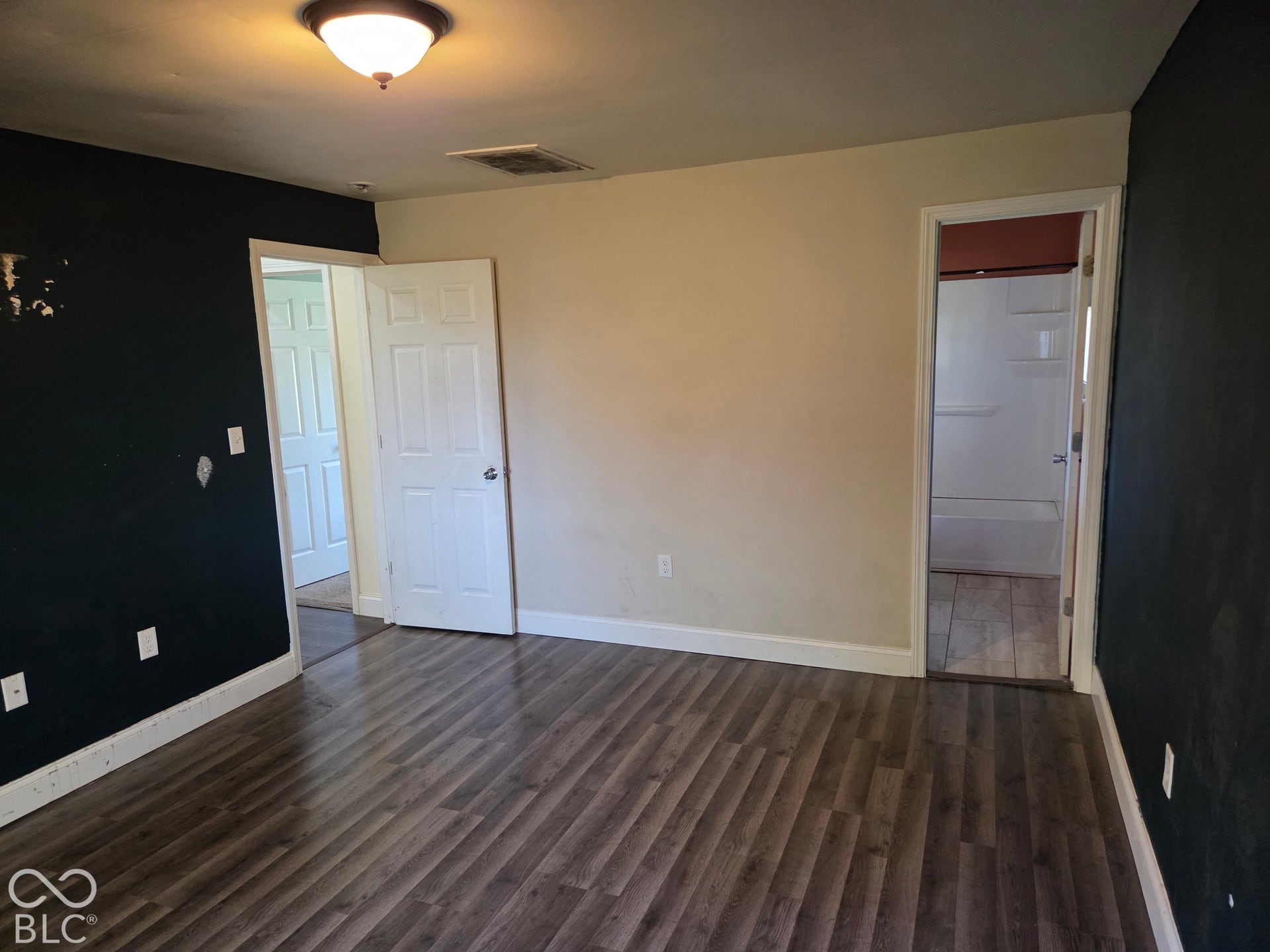 2311 N 500 W, Columbus, IN 47201 2311 N 500 W, Columbus, IN 47201