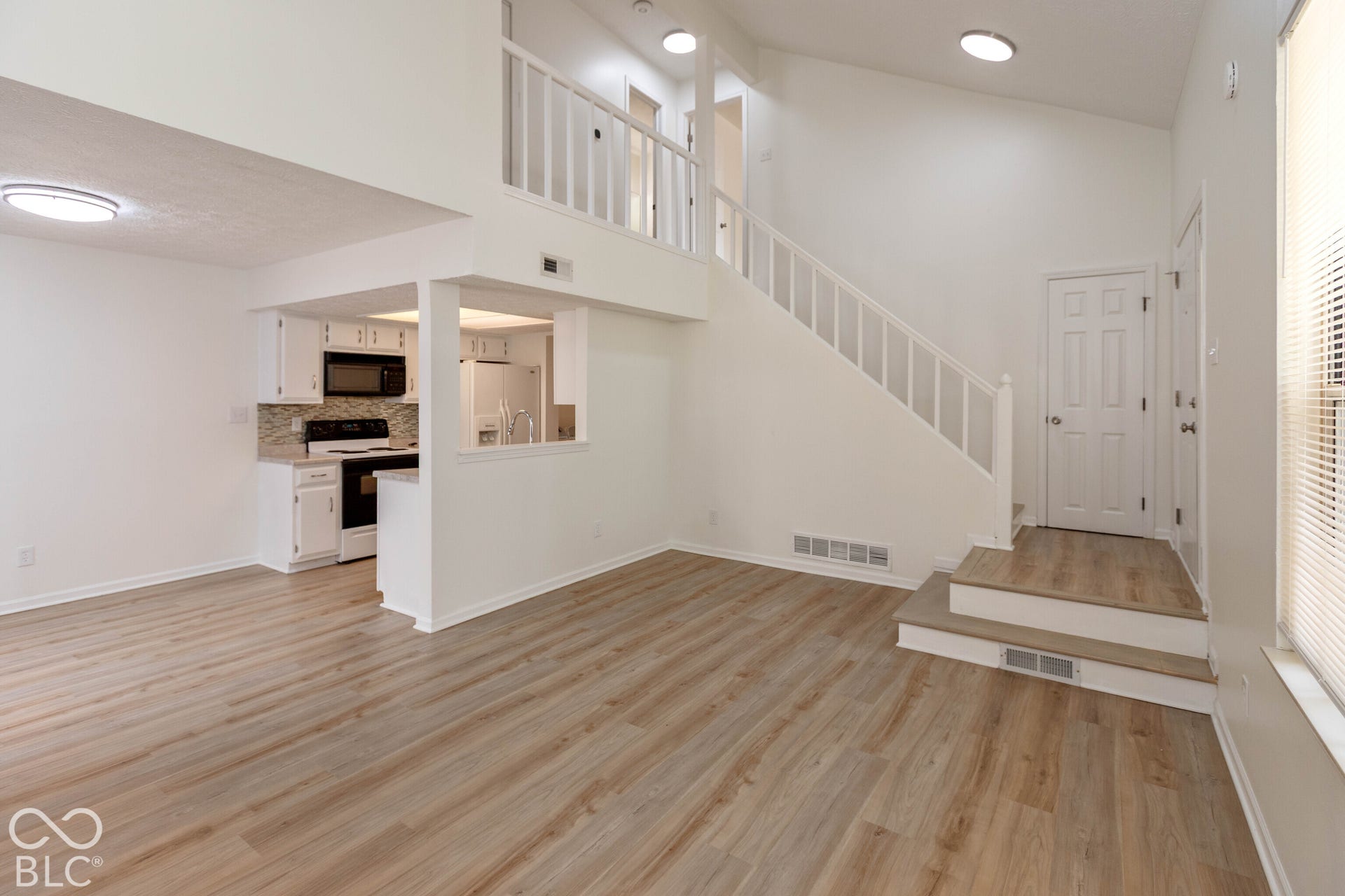 6426 Bayside South Drive, Indianapolis, IN 46250 6426 Bayside South Drive, Indianapolis, IN 46250