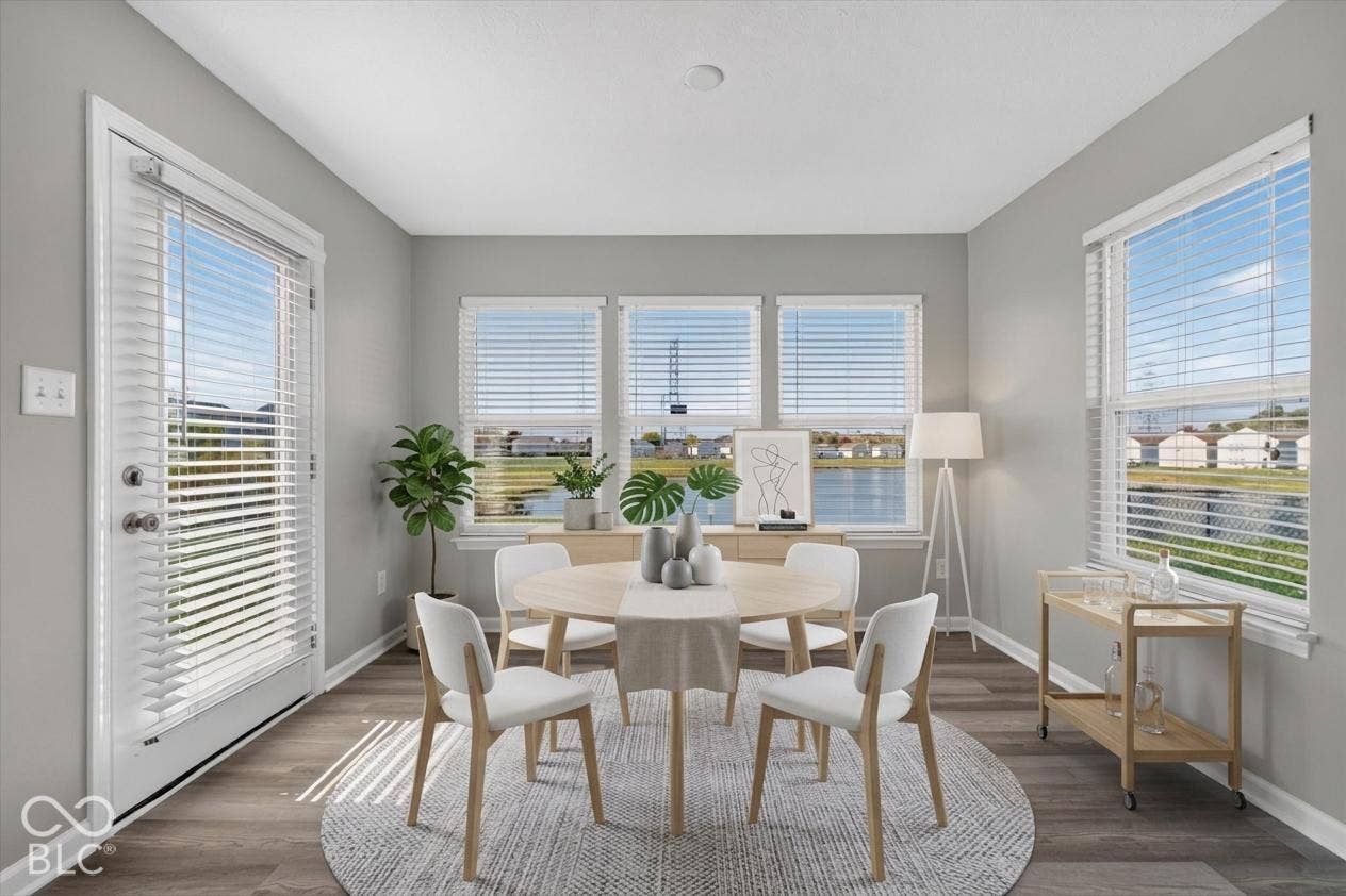 Virtually Altered - Virtual staging of sun room