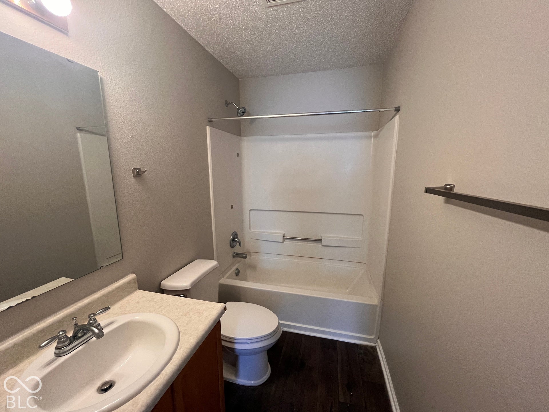 2708 Redland Lane, Indianapolis, IN 46217