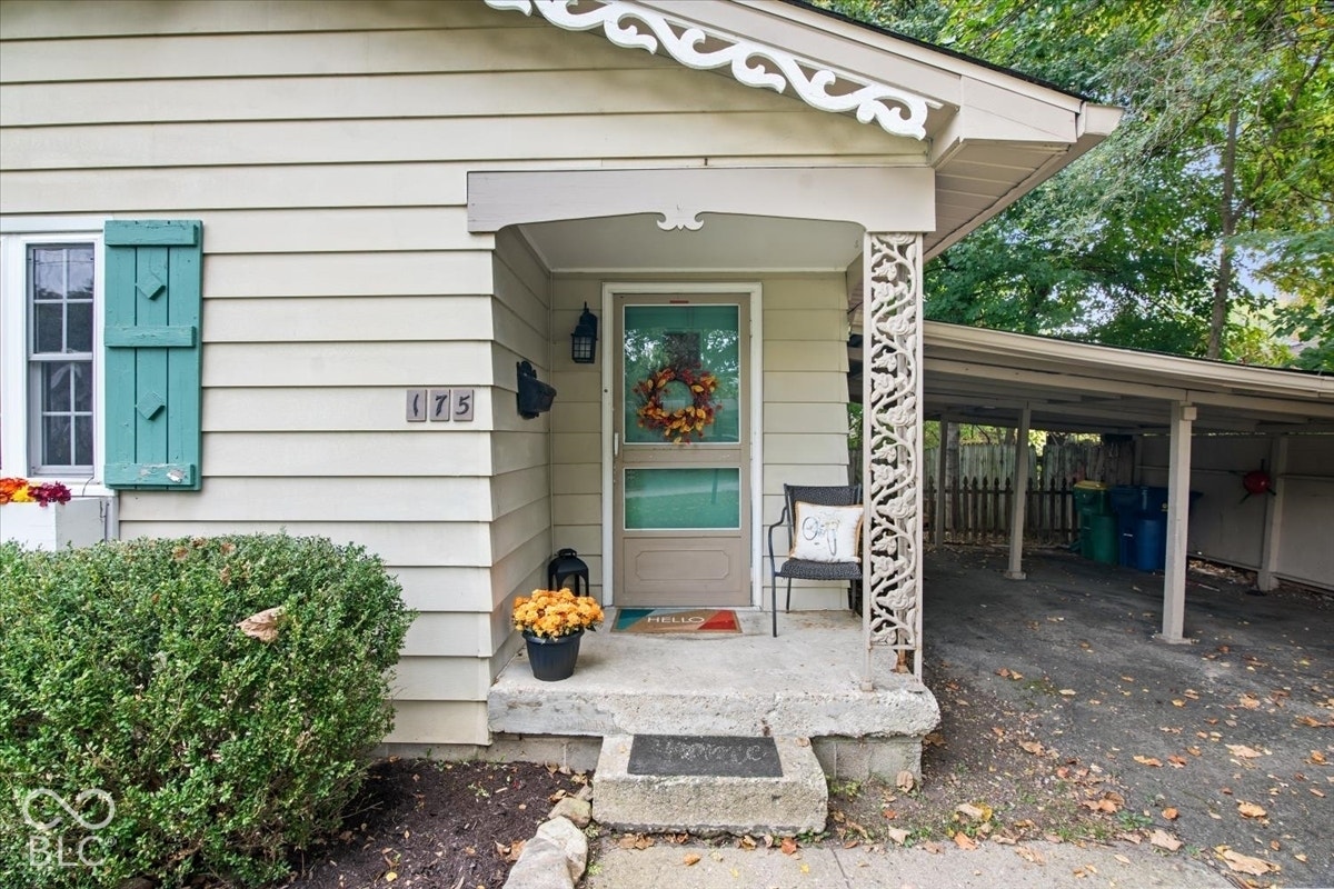 175 N 8th Street, Zionsville, IN 46077