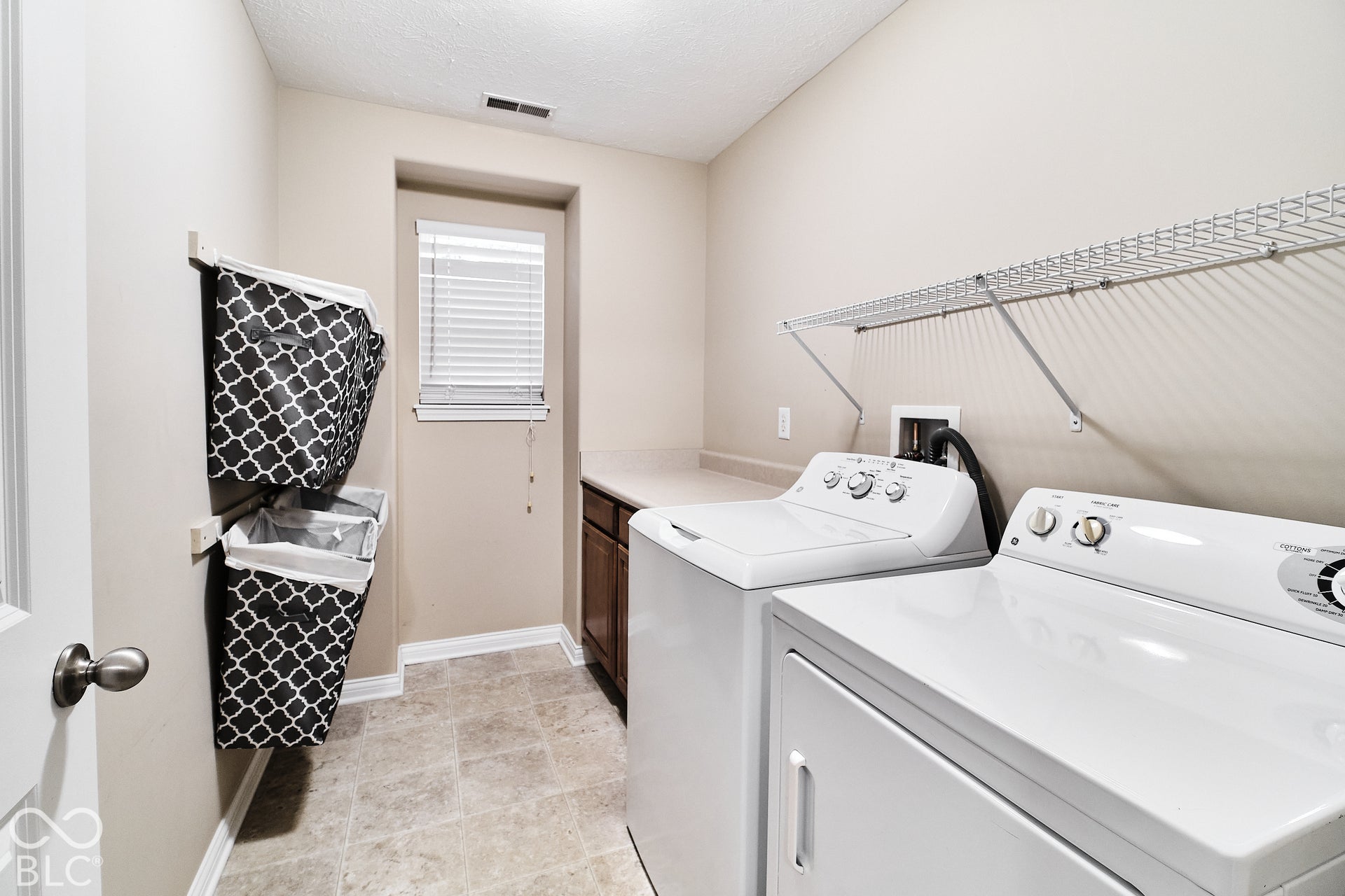 11249 Candice Drive, Fishers, IN 46038 11249 Candice Drive, Fishers, IN 46038
