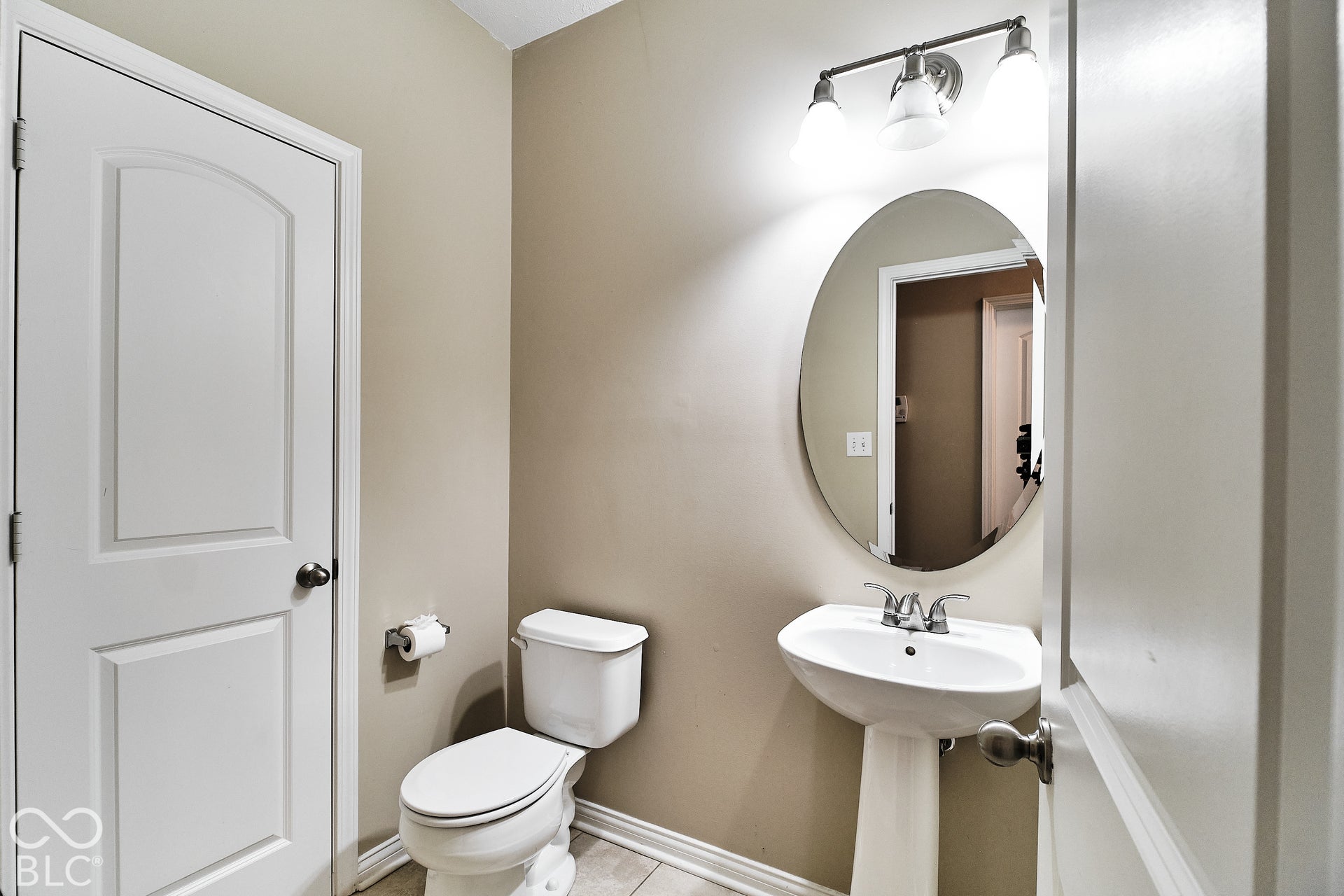 11249 Candice Drive, Fishers, IN 46038 11249 Candice Drive, Fishers, IN 46038
