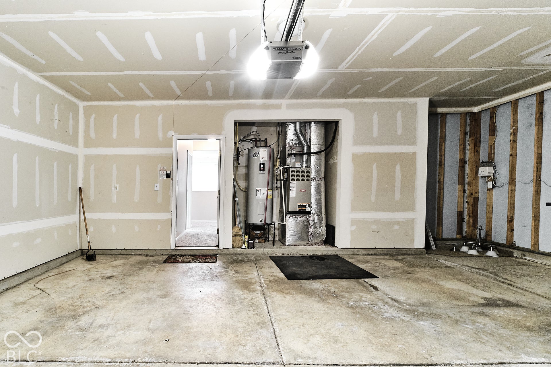 11249 Candice Drive, Fishers, IN 46038 11249 Candice Drive, Fishers, IN 46038