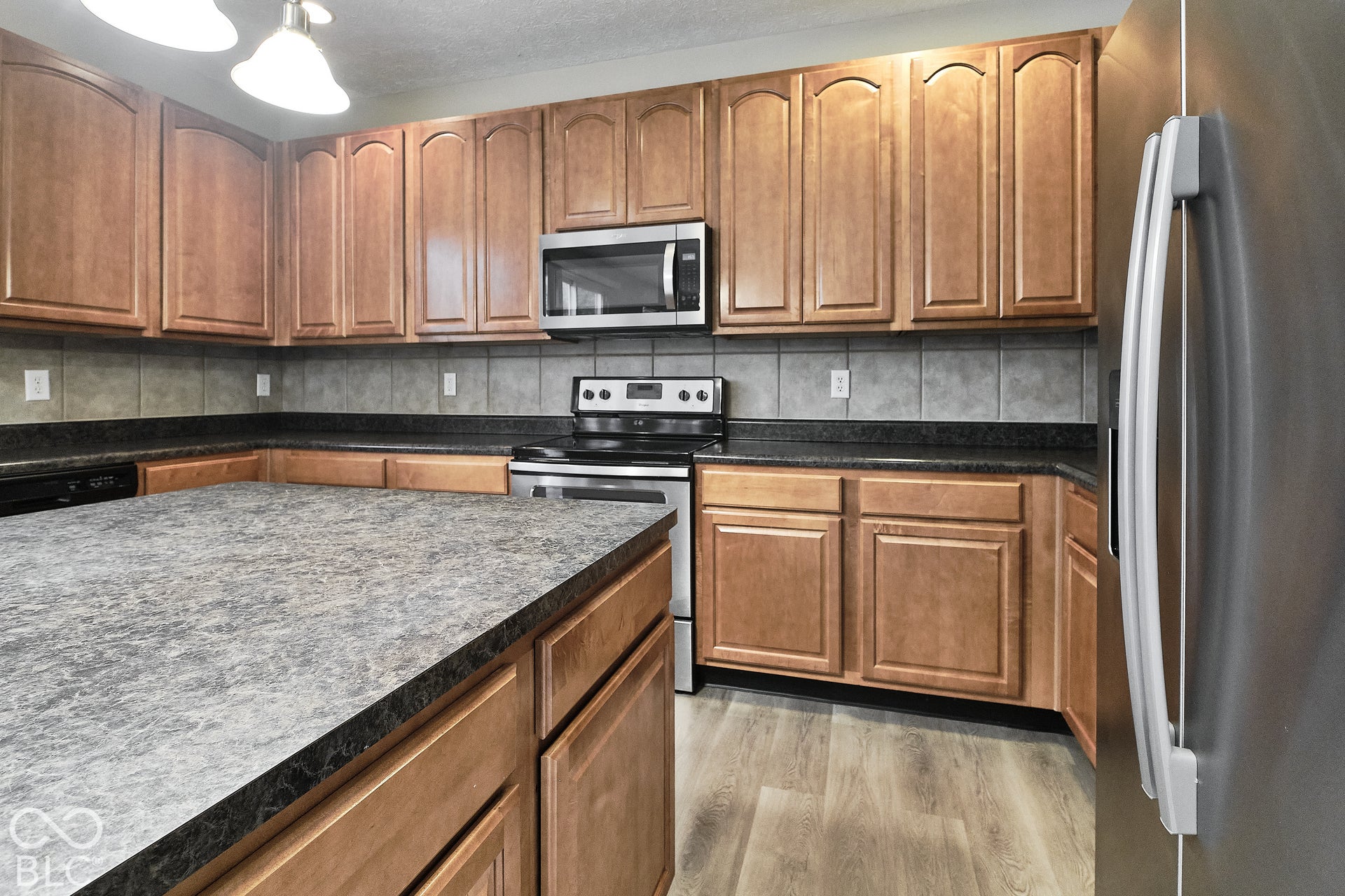 11249 Candice Drive, Fishers, IN 46038 11249 Candice Drive, Fishers, IN 46038
