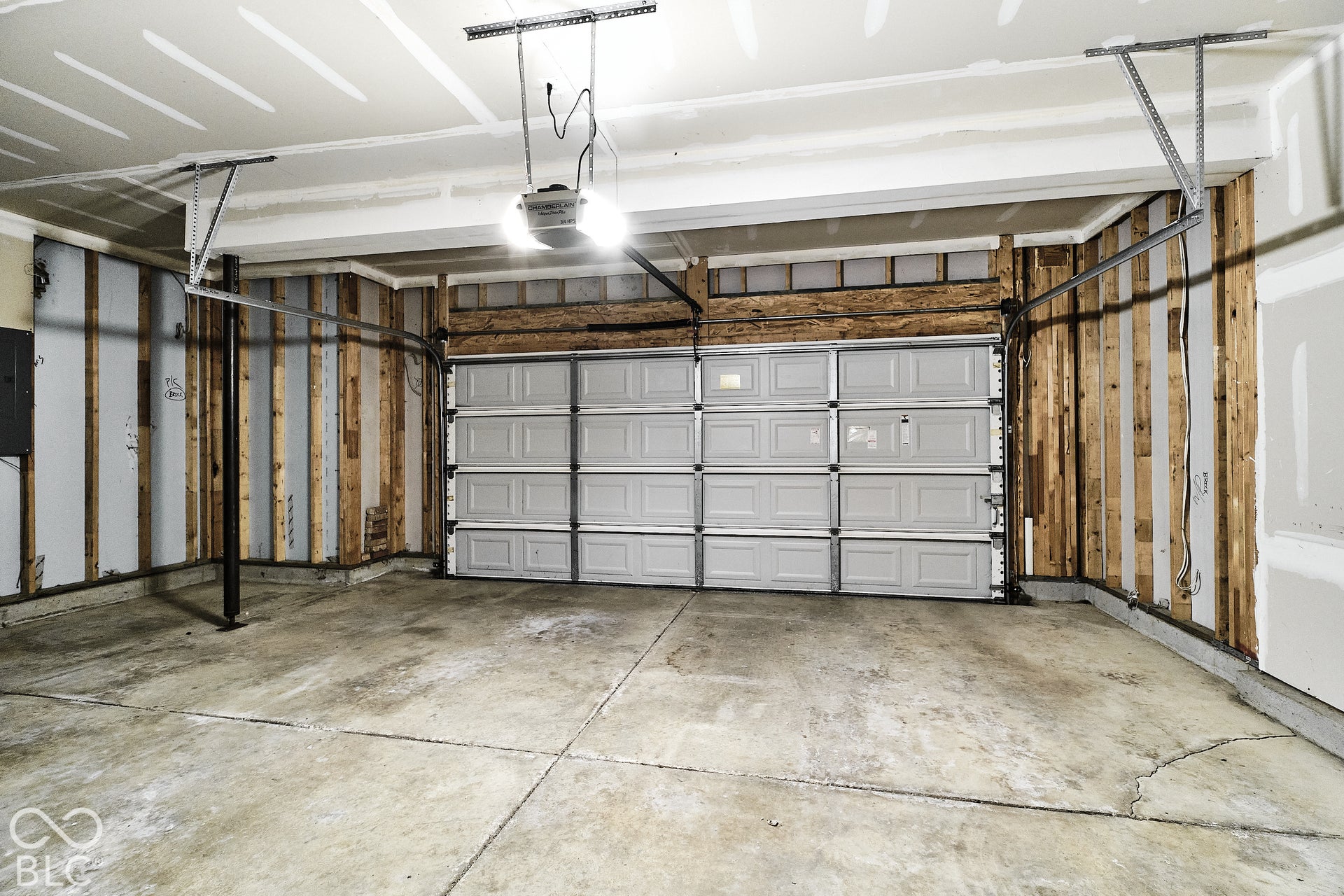 11249 Candice Drive, Fishers, IN 46038 11249 Candice Drive, Fishers, IN 46038