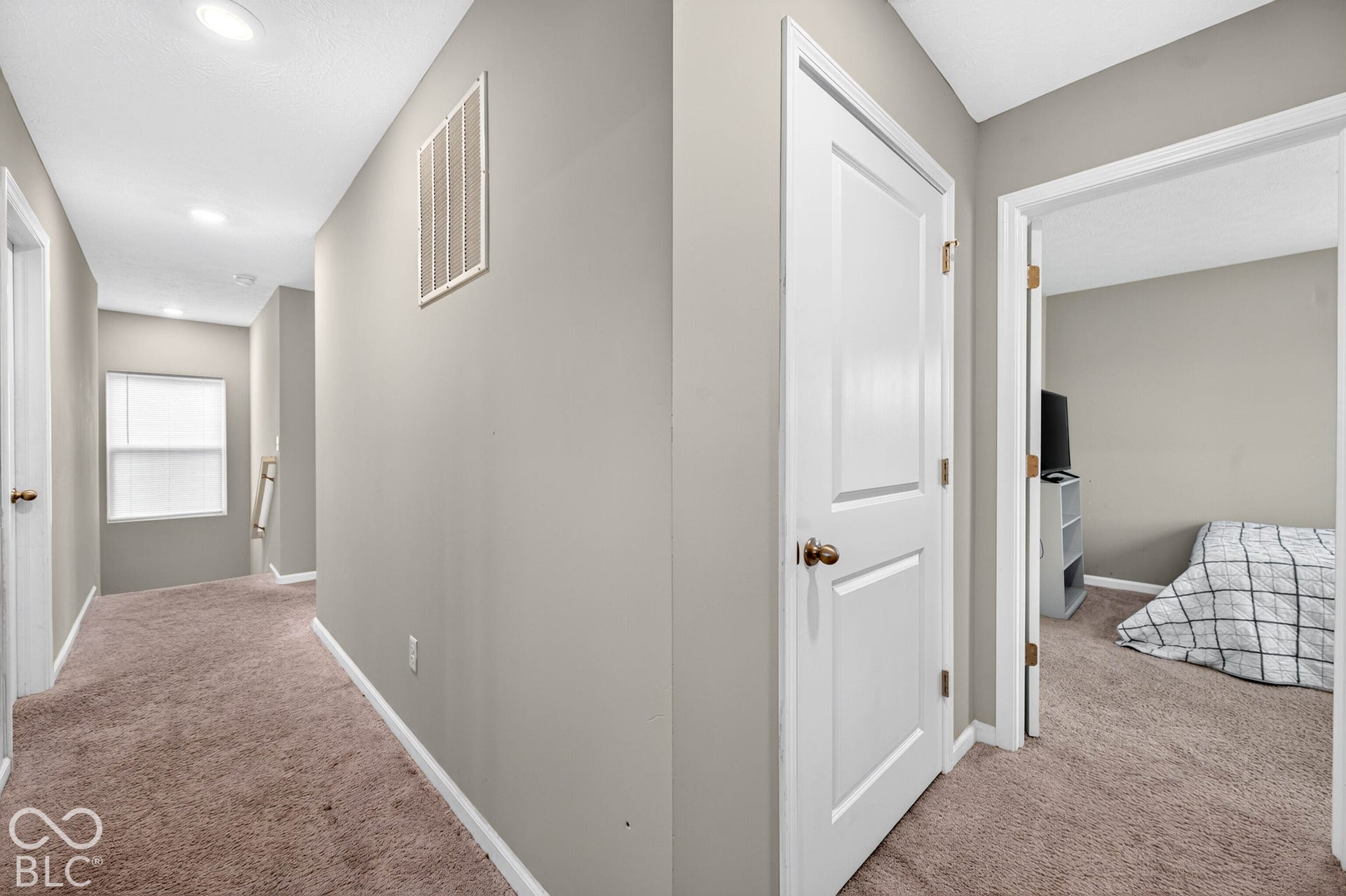 4032 Sedgewick Lane, Columbus, IN 47201