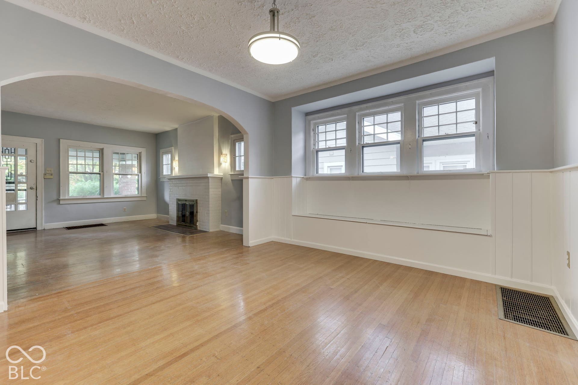 926 N Bancroft Street, Indianapolis, IN 46201 926 N Bancroft Street, Indianapolis, IN 46201