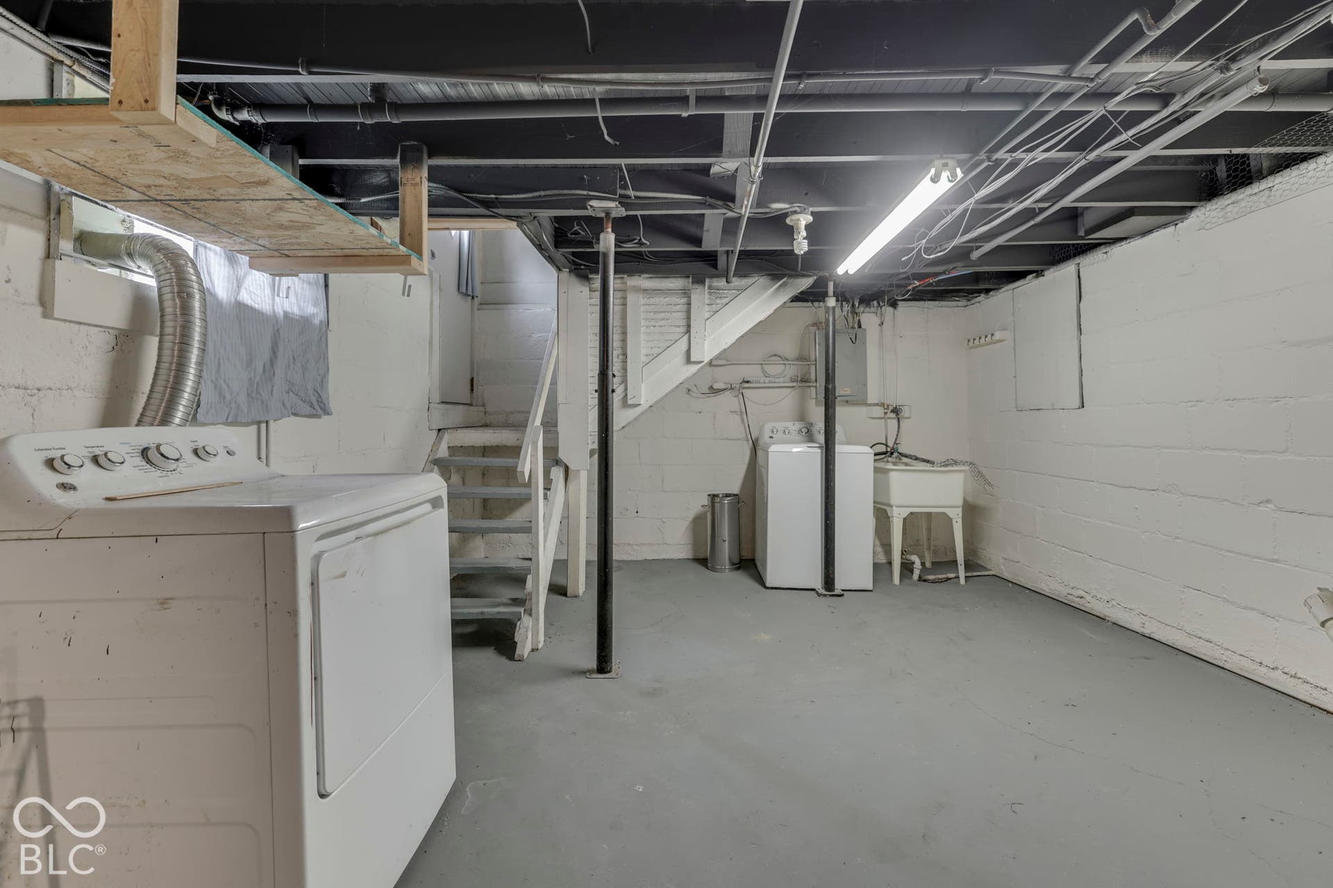 926 N Bancroft Street, Indianapolis, IN 46201 926 N Bancroft Street, Indianapolis, IN 46201