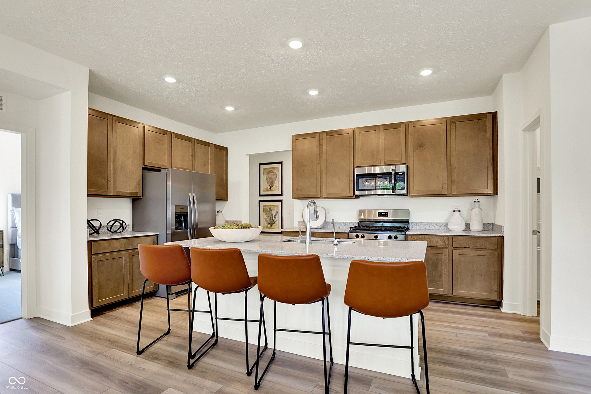 1574 Hickory Lane, Franklin, IN 46131 1574 Hickory Lane, Franklin, IN 46131