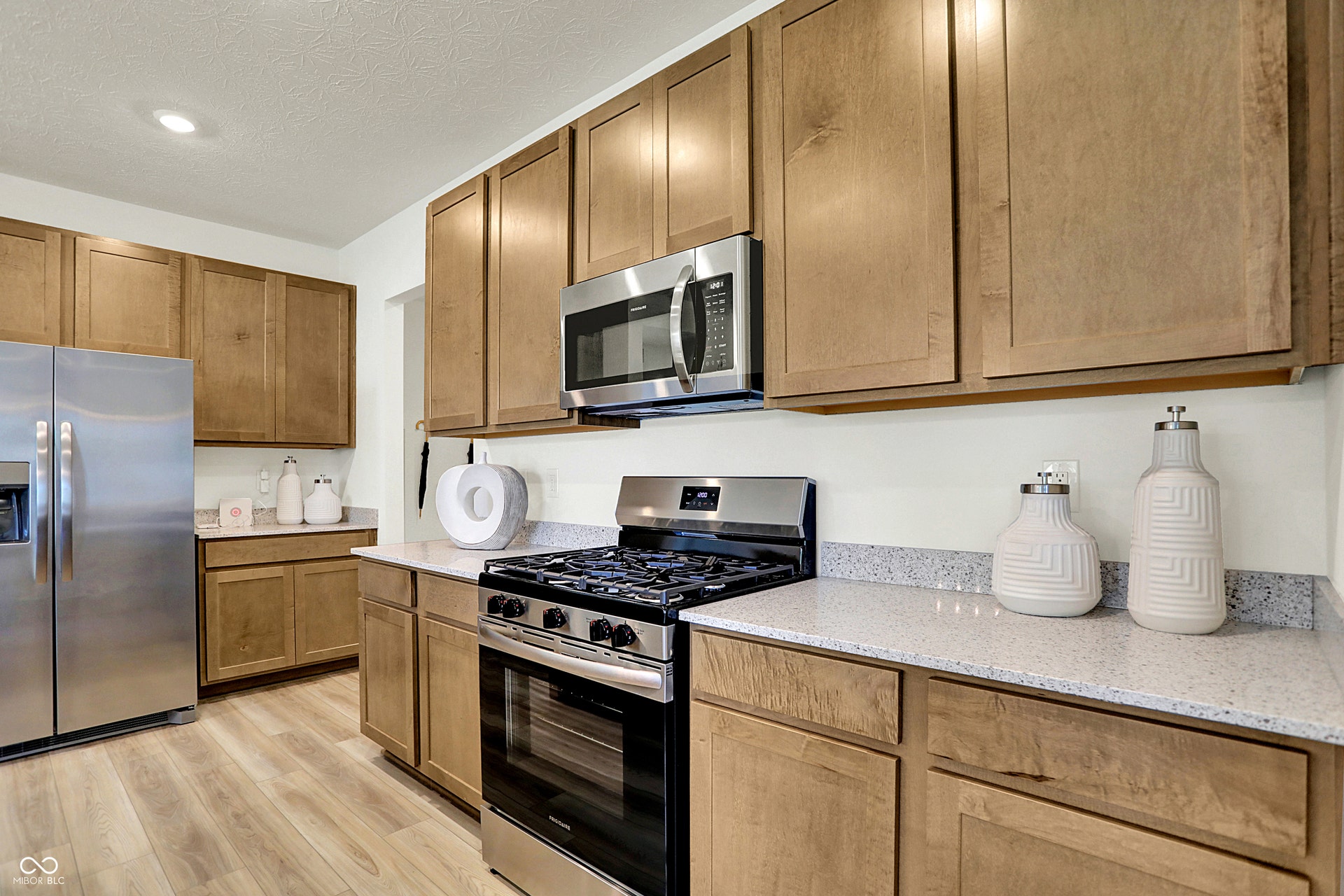 1555 Pine Circle, Franklin, IN 46131
