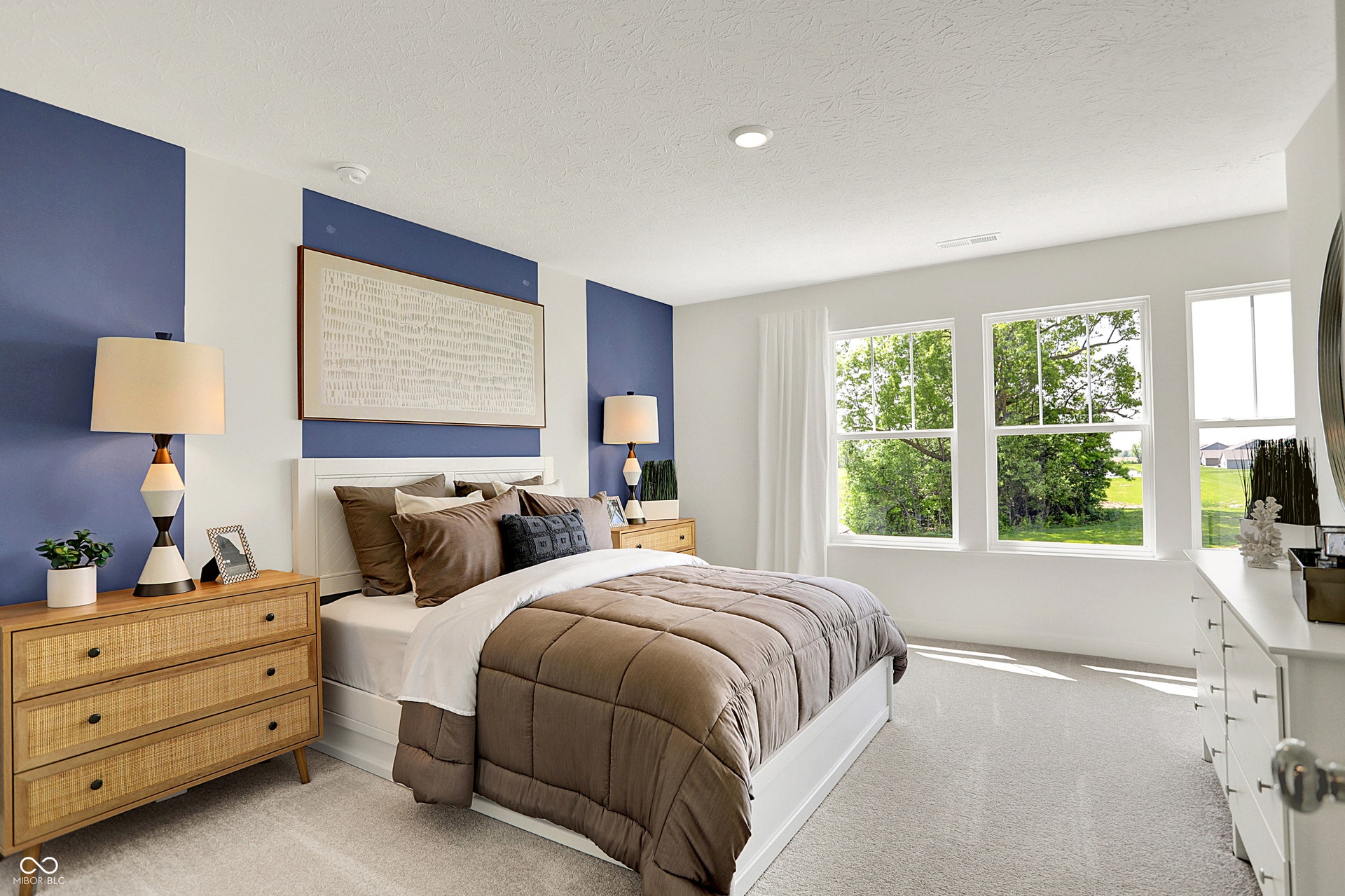 1555 Pine Circle, Franklin, IN 46131