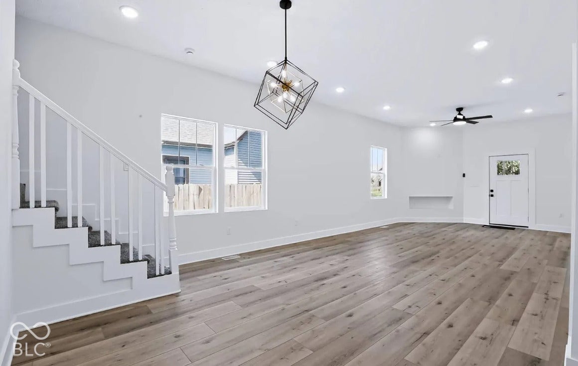 652 Marion, Indianapolis, IN 46221