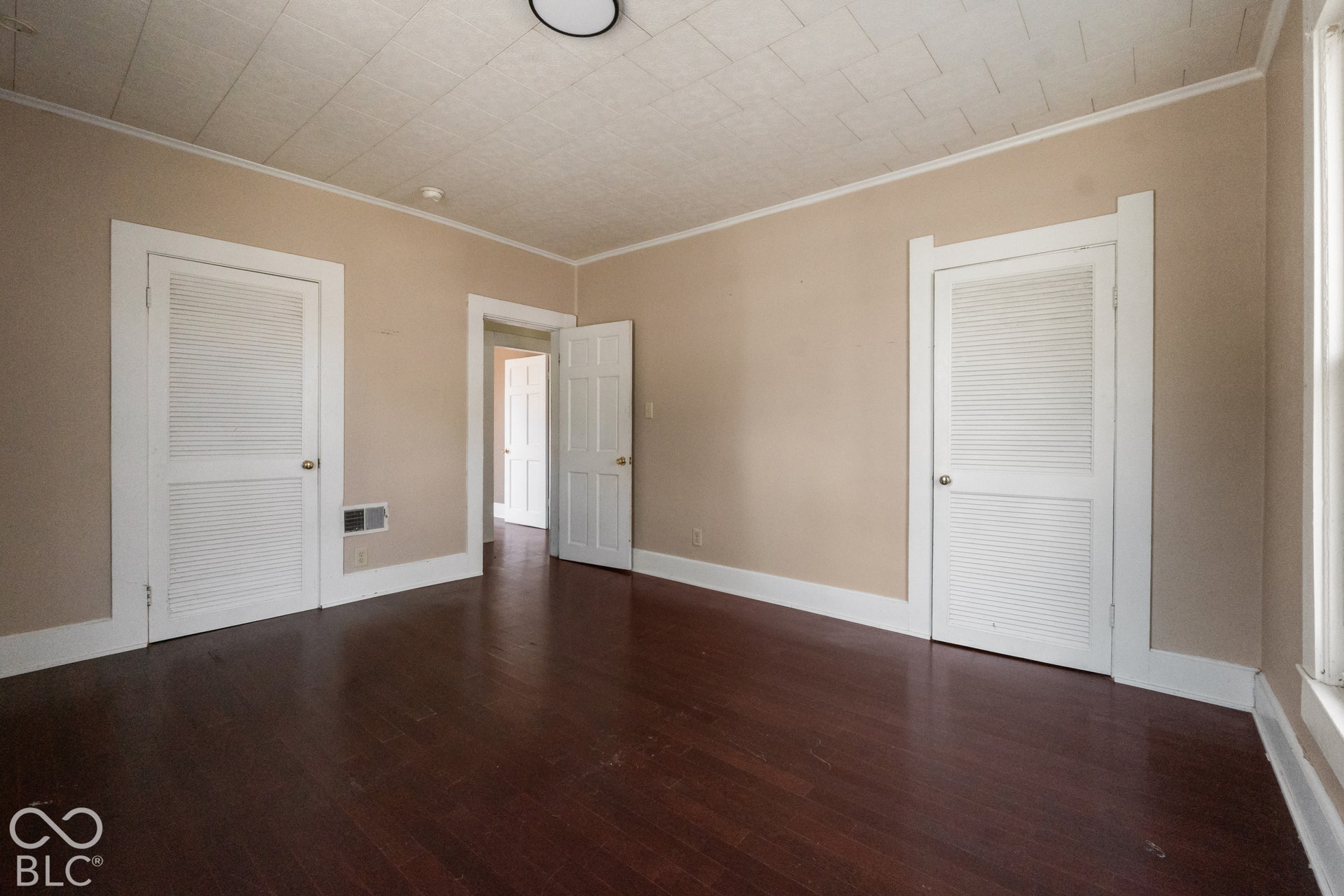 2423 Fletcher Street, Anderson, IN 46016